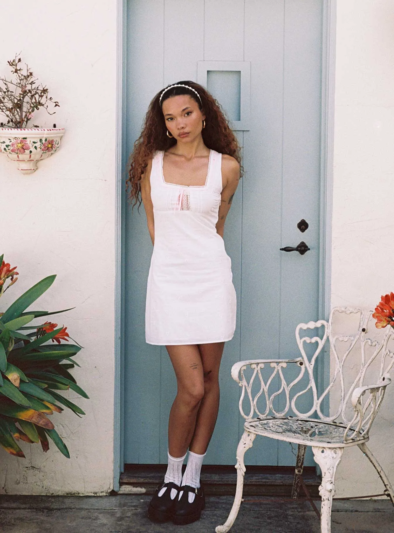 Carta Mini Dress White Youthful Appeal Flattering mini dress for all shapes