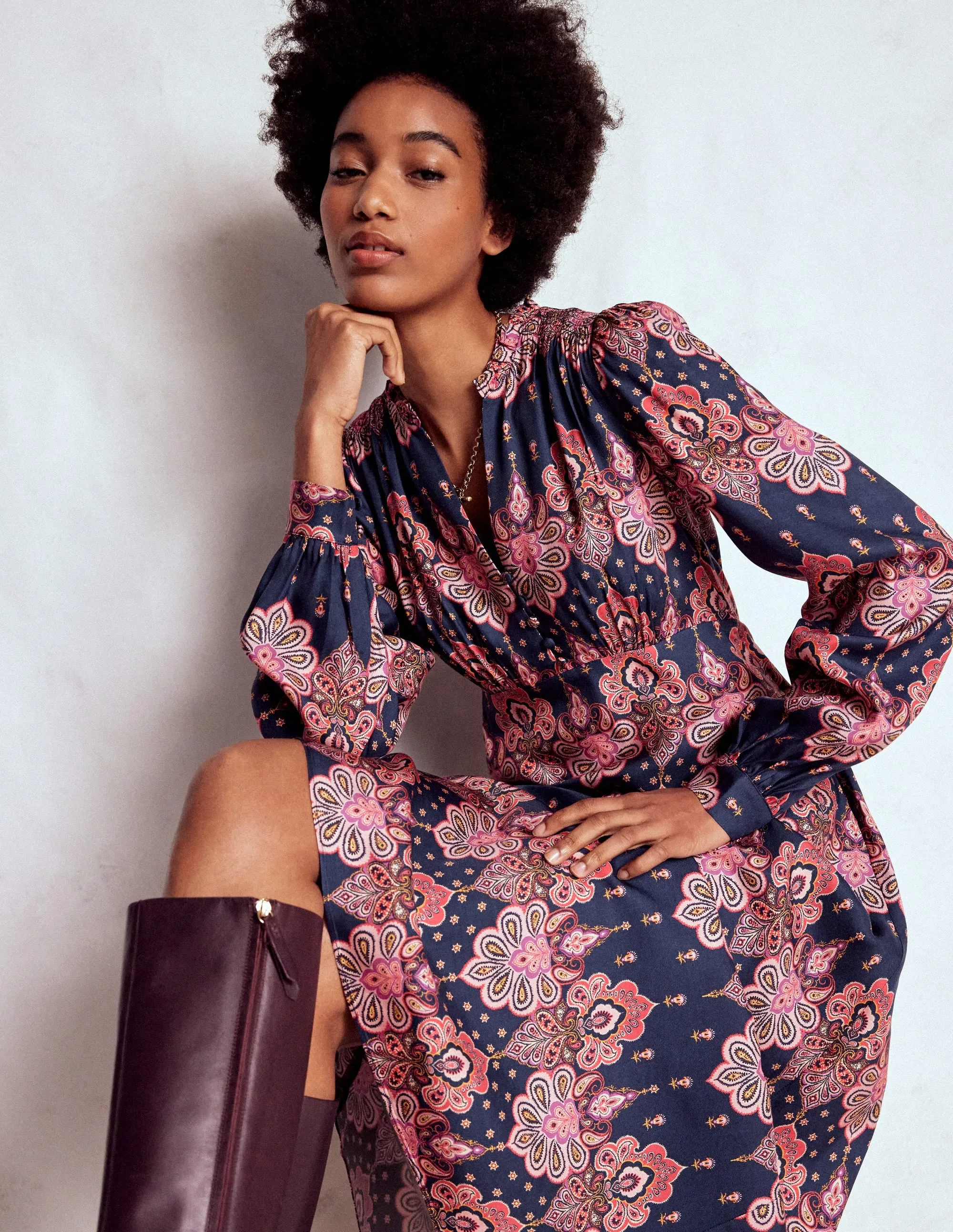 Lightweight fabric midi Fashion Must-Have Cassie Smocked Tea Dress-Navy, Embellished Paisley
