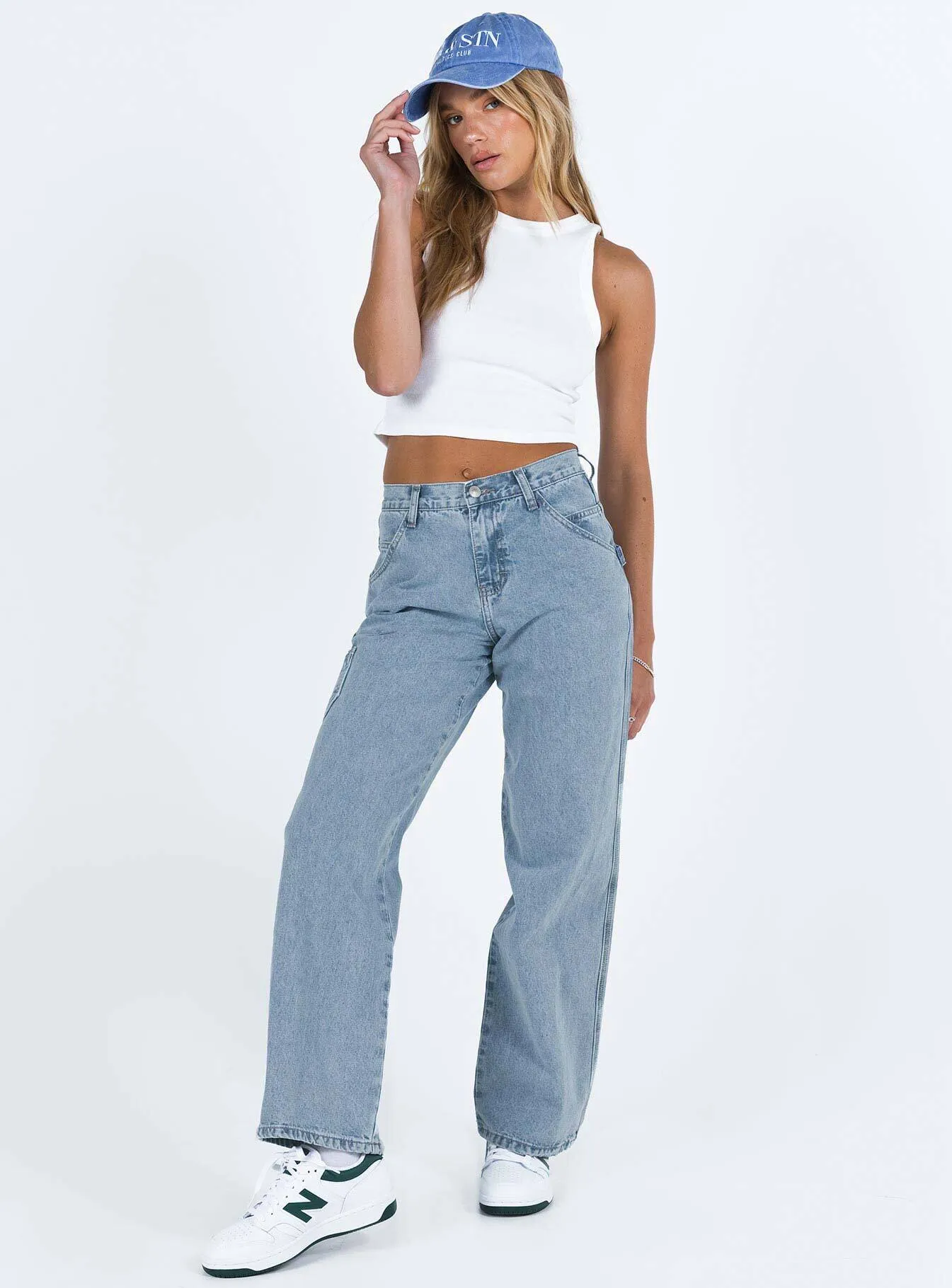 Tami Cargo Jeans Mid Wash Denim Daily Attire Sustainable Creative Look