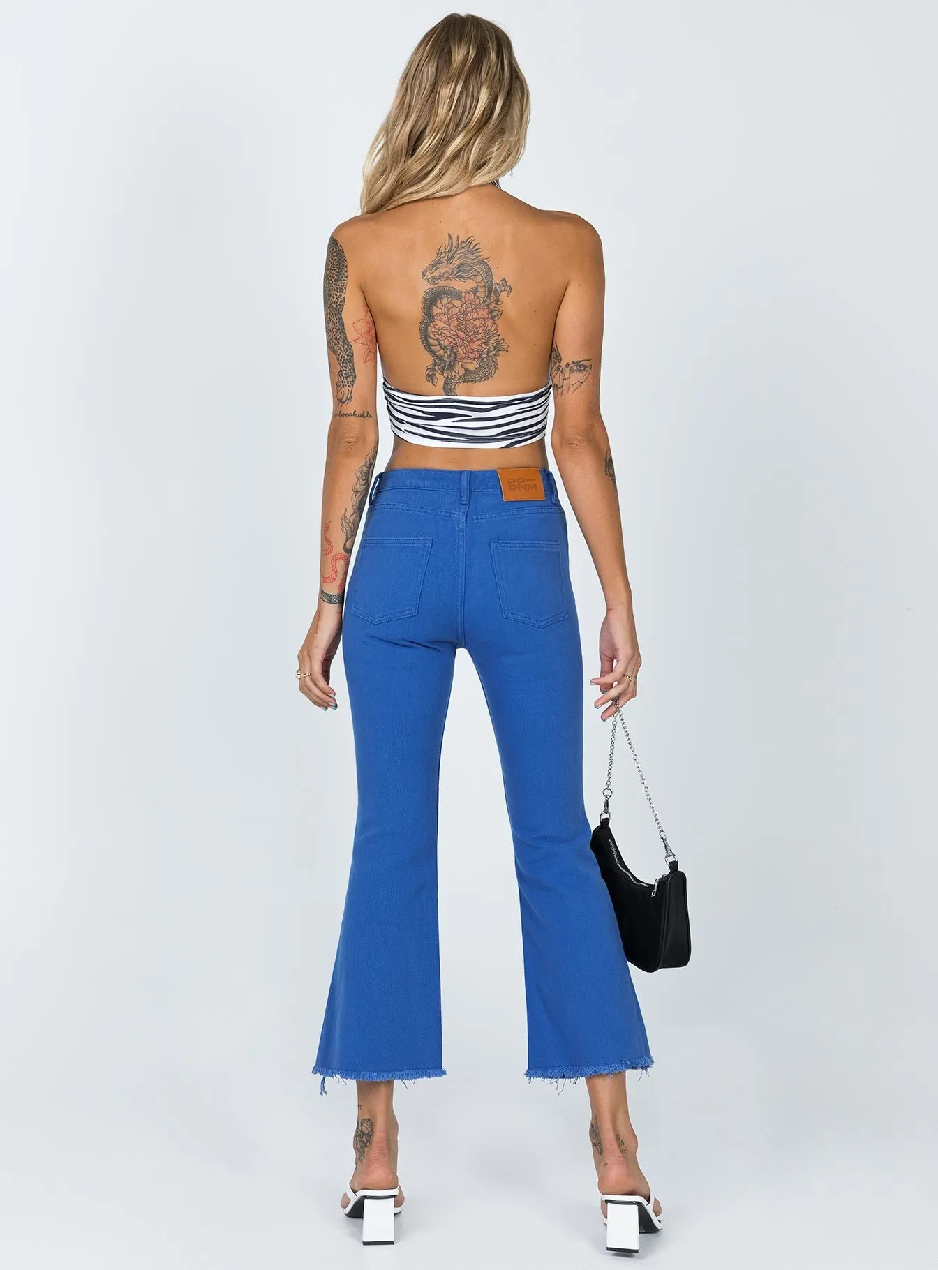 Chill Attire Faye Cropped Jeans Blue Denim