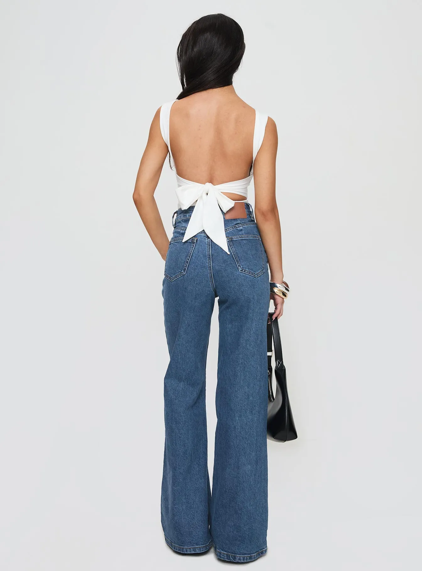 Lucille High Rise Flared Jeans Mid Wash No Bulk Seam Design Casual Style