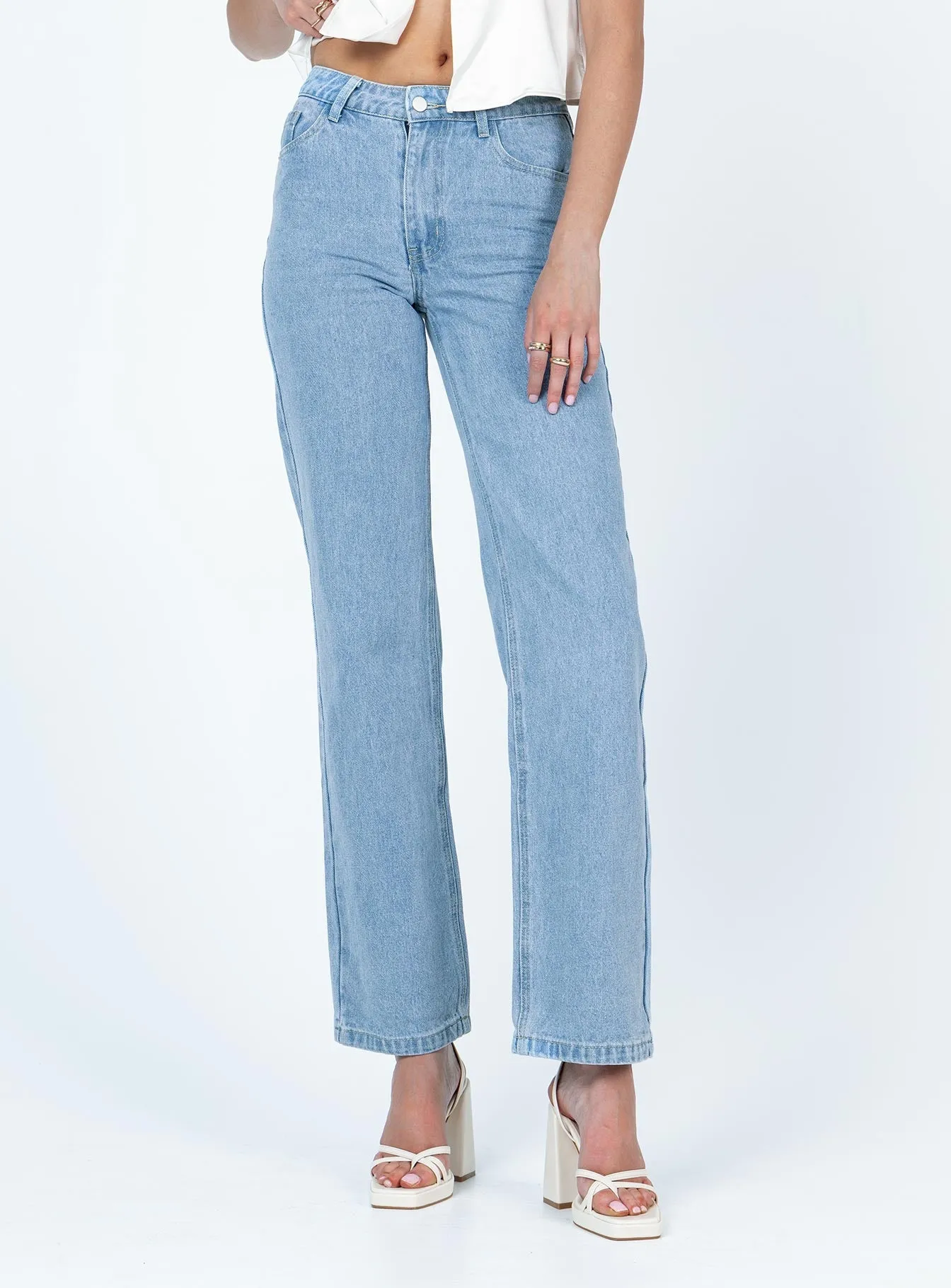 Maverick Mid Waist Jean Denim Eco Friendly Dye Couple Look Athlete Fit Festival Outfit