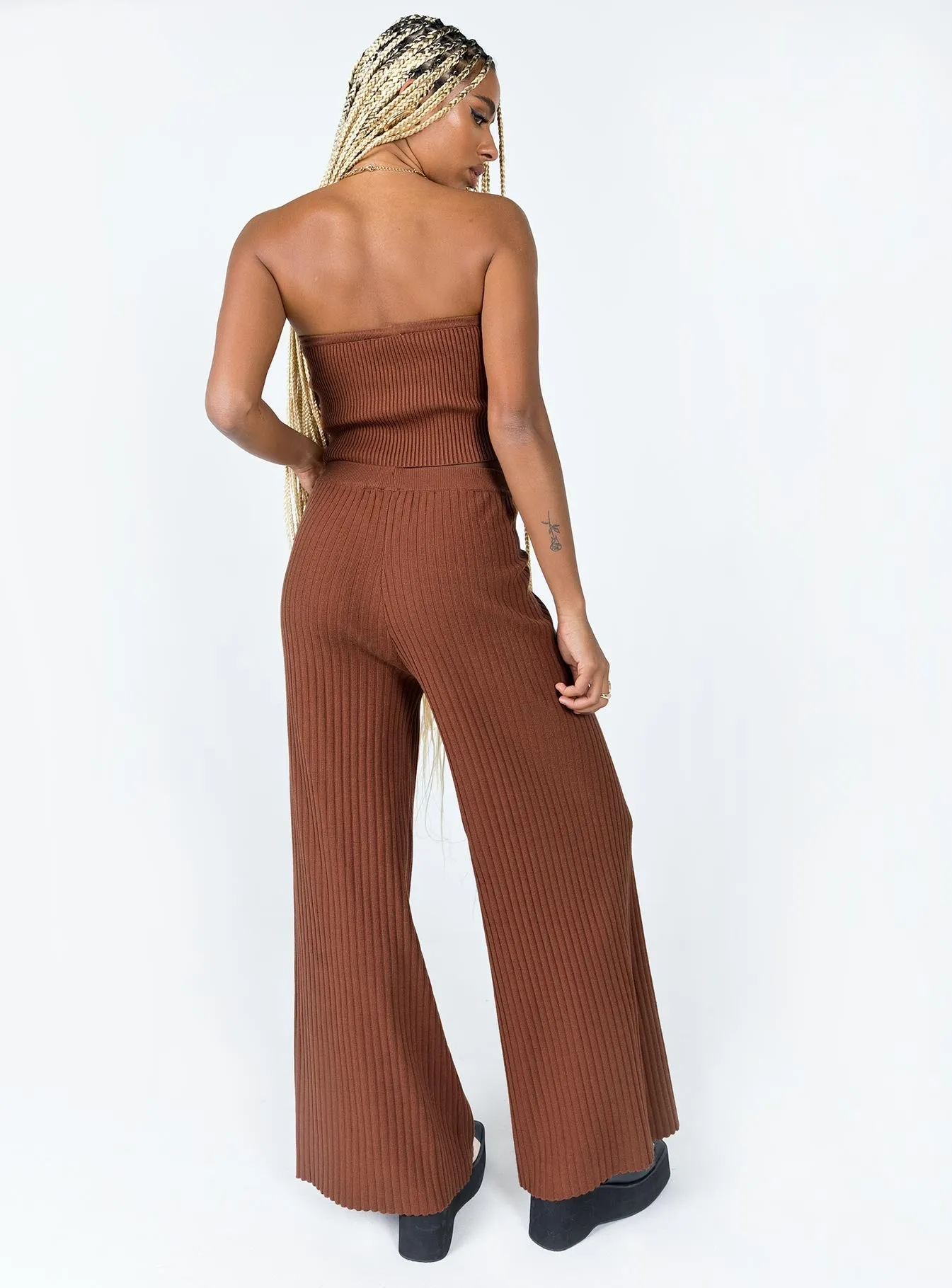 Ribbed Trim Multi Directional Mobility Kylie Set Brown
