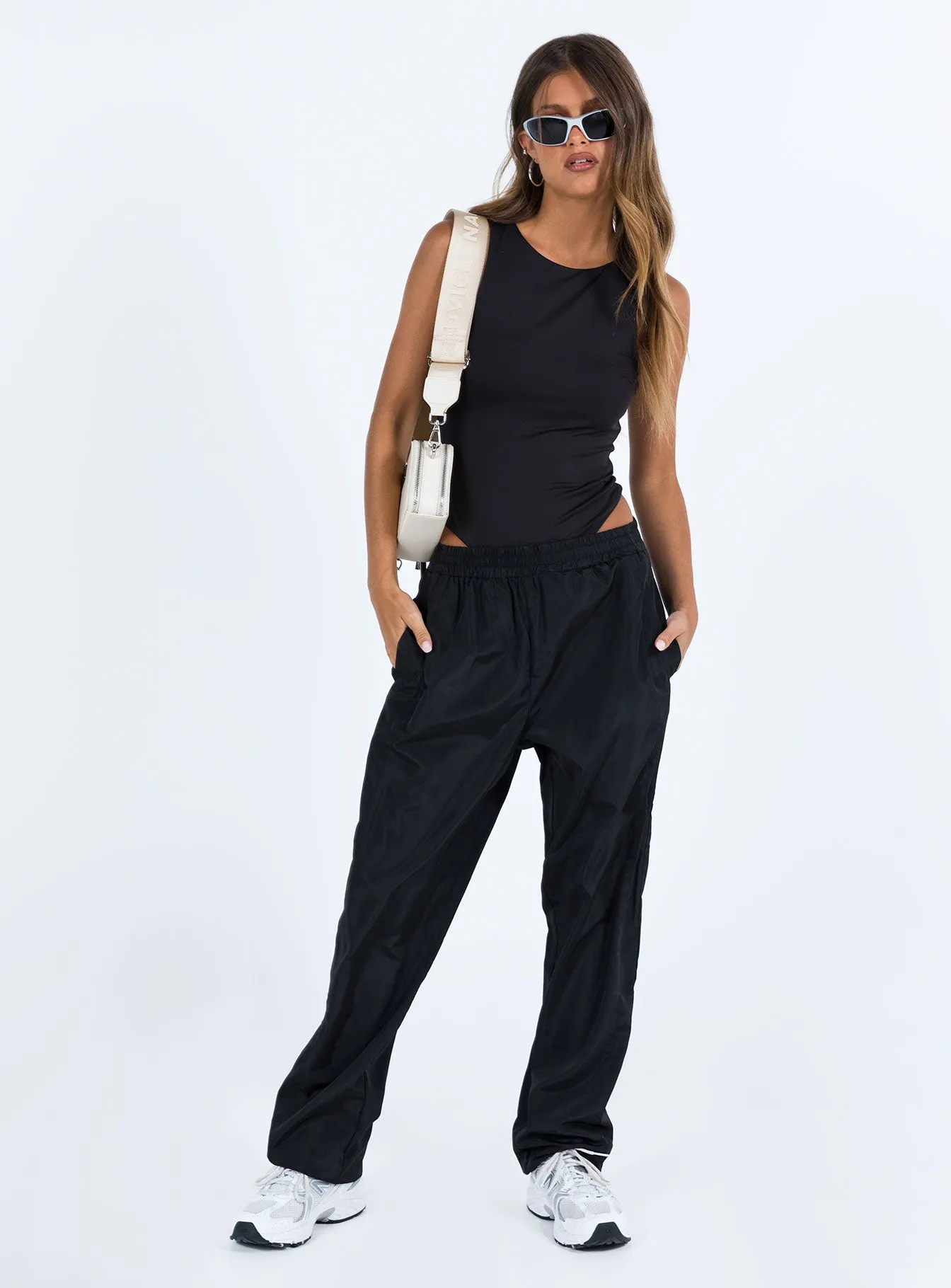 Karimo Bodysuit Black Urban Model Slim Simple