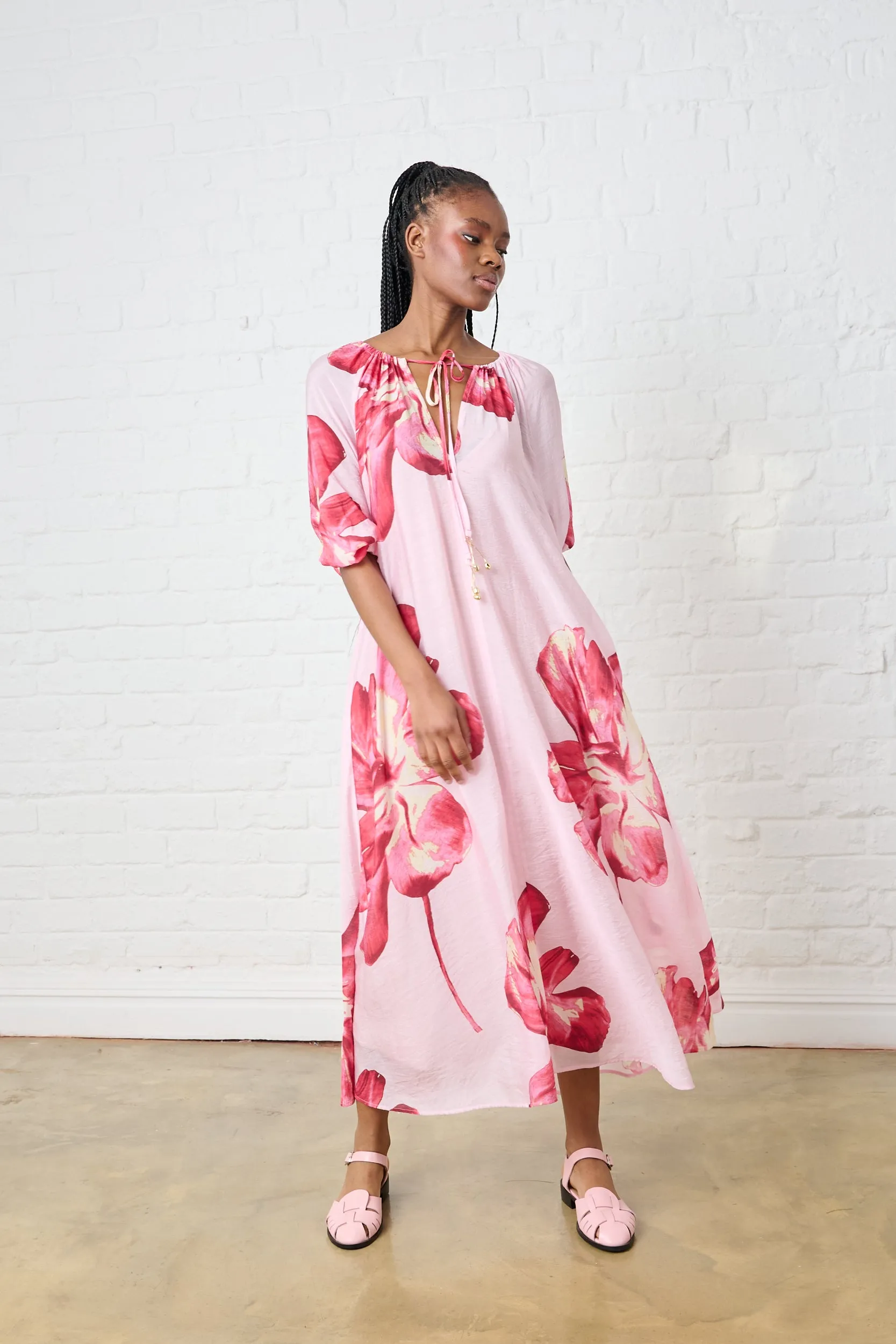 The Maxi Flow Tunic in Soft Bloom NonRestrictiveFit Opaque Tone