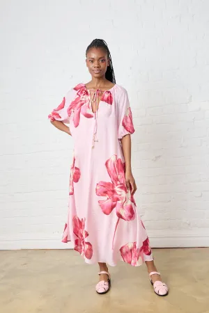 Speed Soul The Maxi Flow Tunic in Soft Bloom