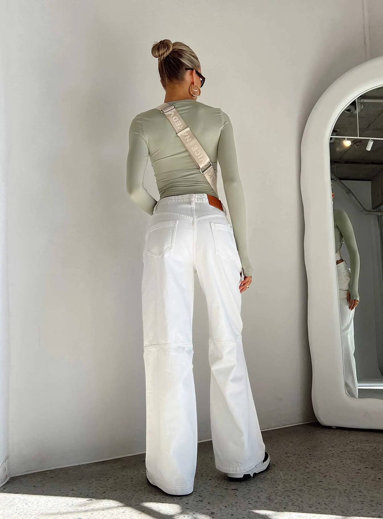 Salisbury Jeans White Classic Office Wear Daily Musthave