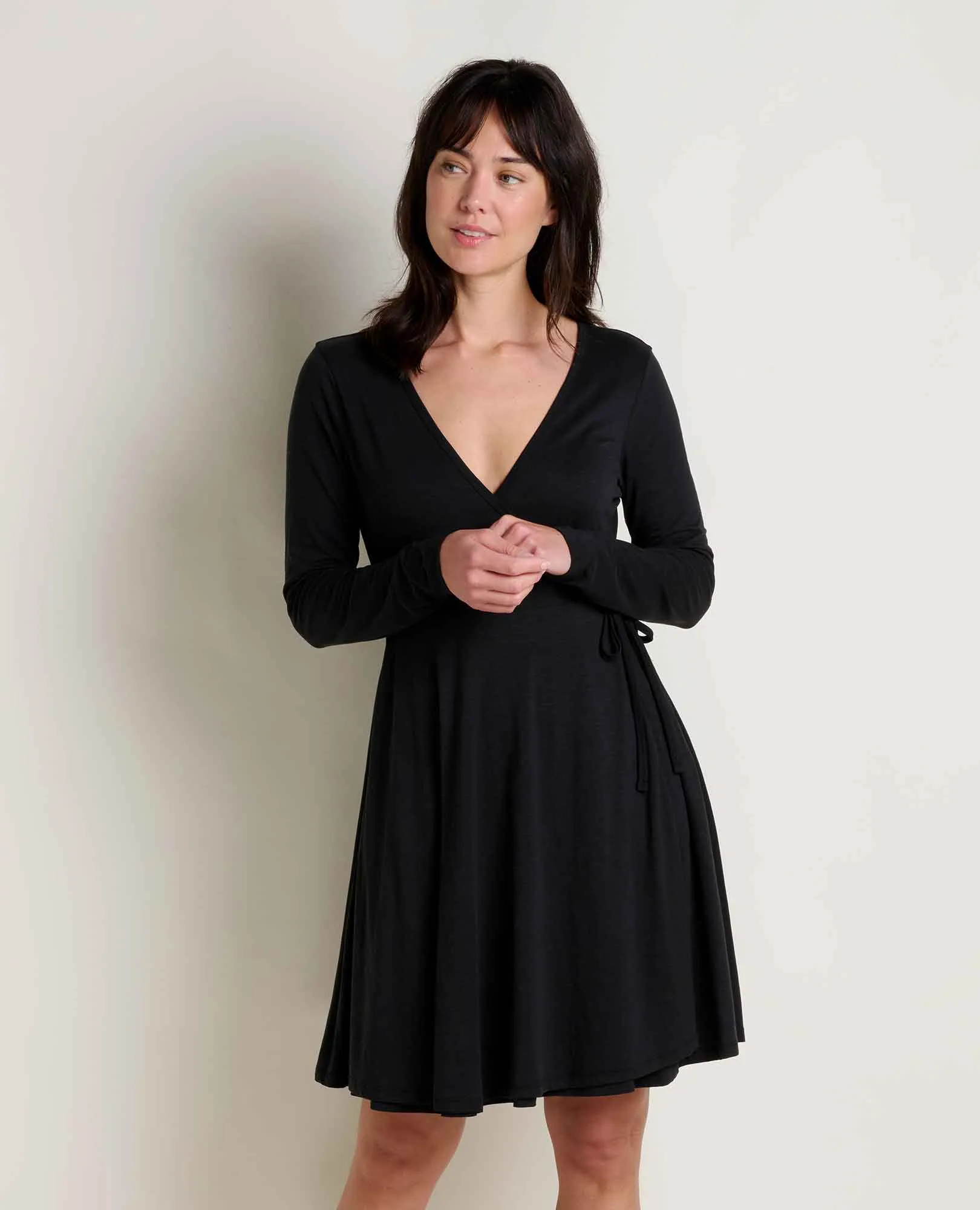 Flatlock stitching TaglessNeckline Freesia Long Sleeve Wrap Dress