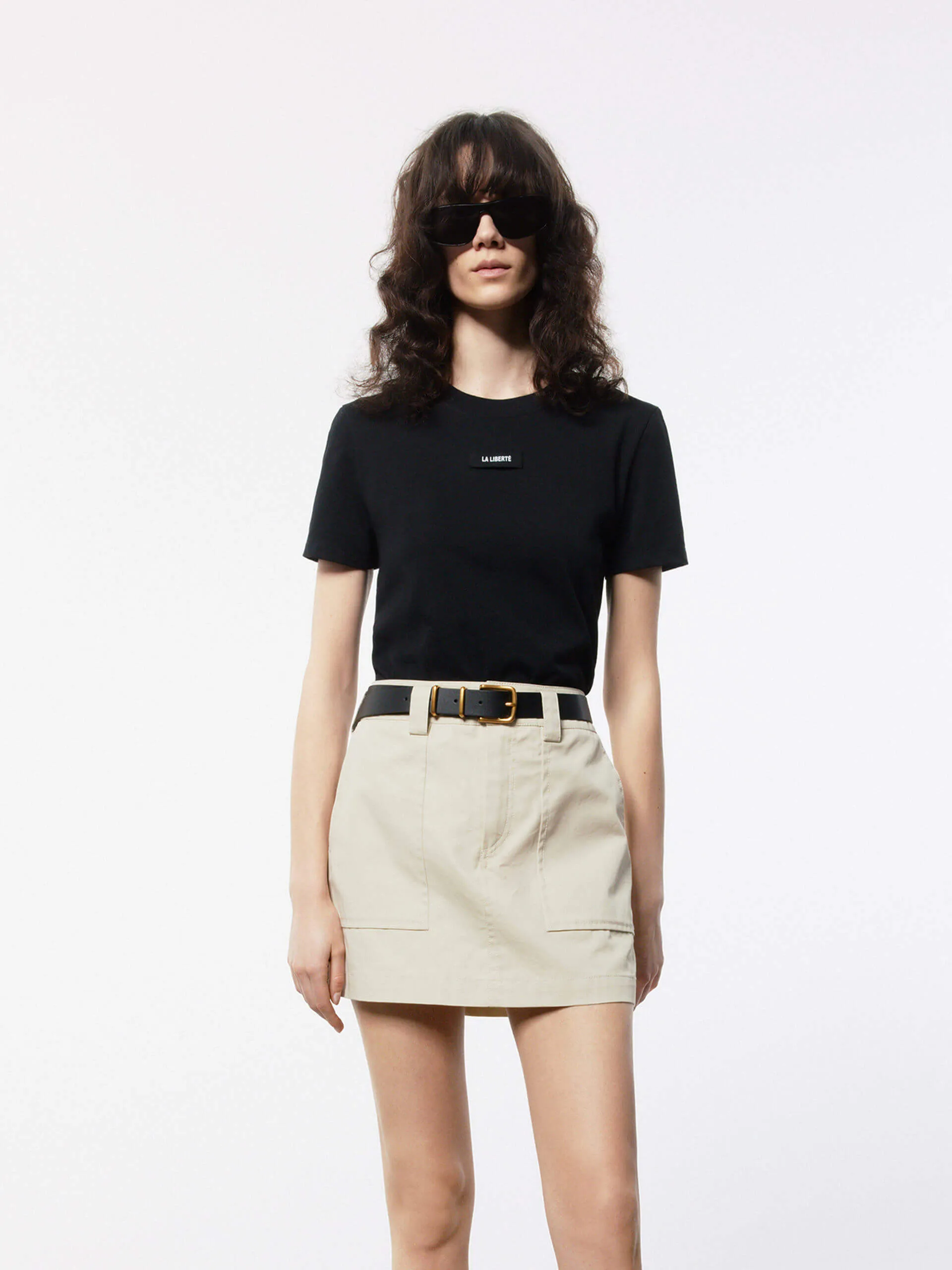Slim Fitted Crewneck T-shirt Boat neck style
