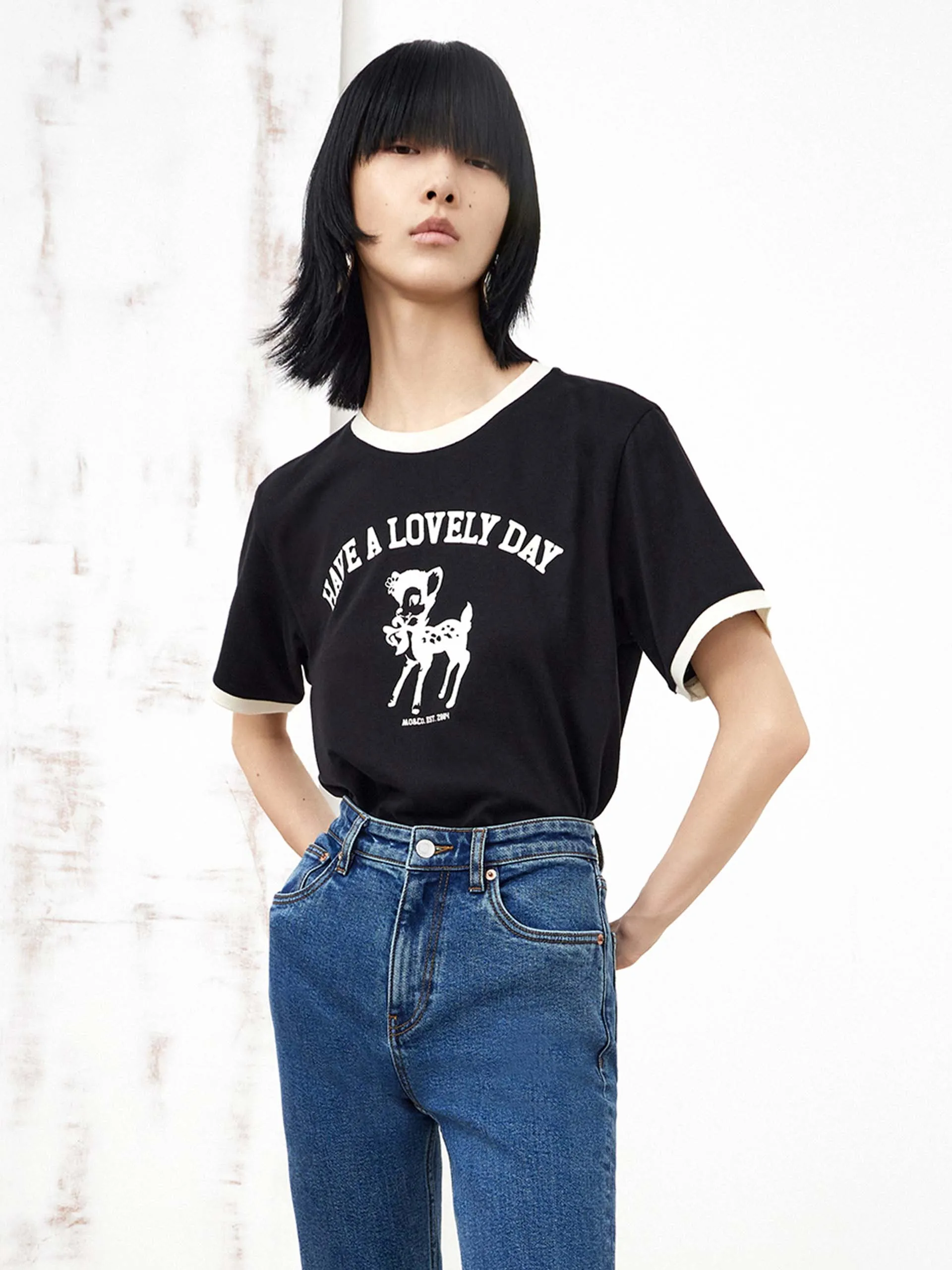 Contrast Cartoon Print T-shirt Everyday apparel
