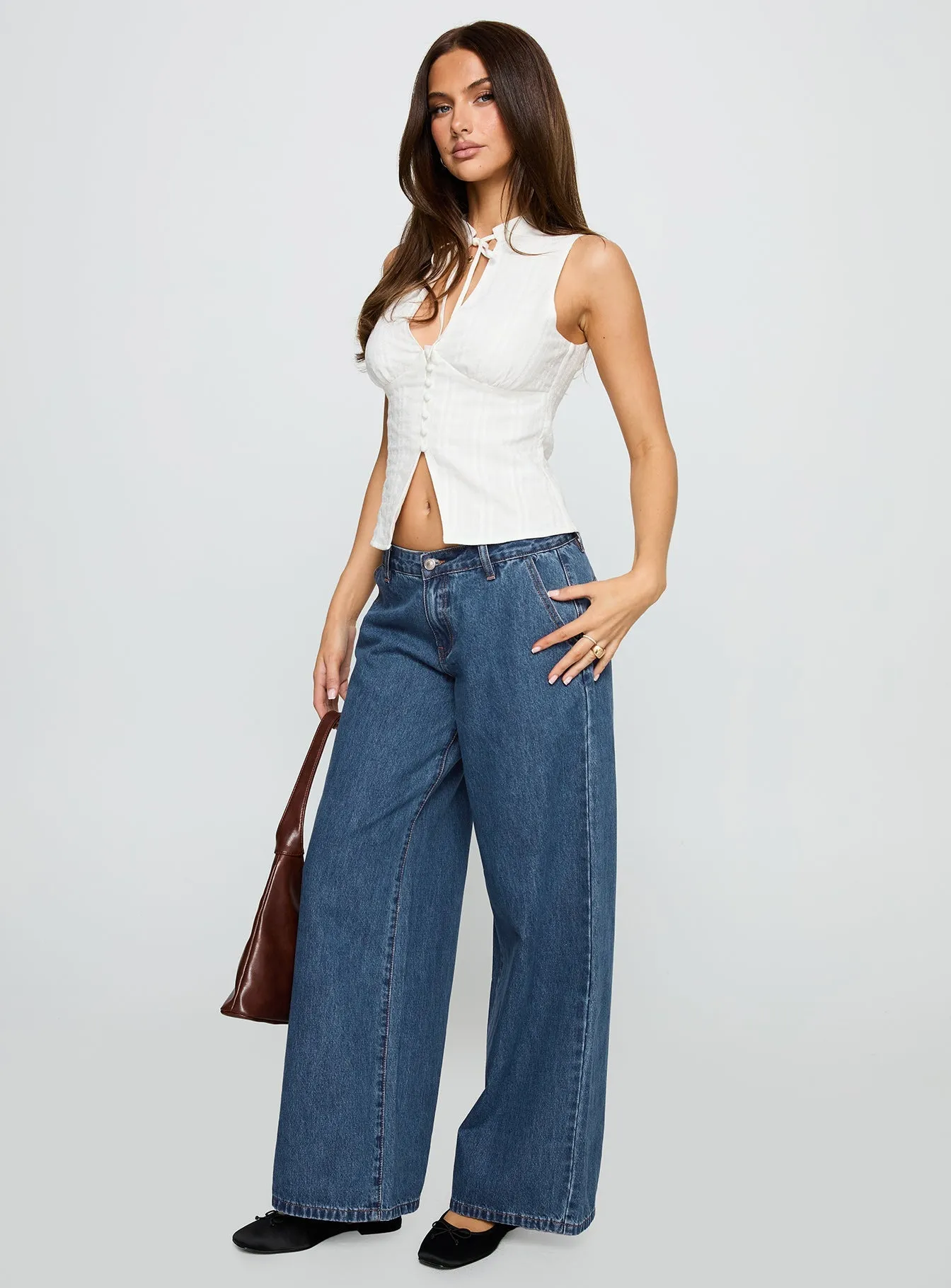 Classic Wear Morning Stroll Common Outfit Hyde Low Rise Wide Leg Jeans Mid Blue