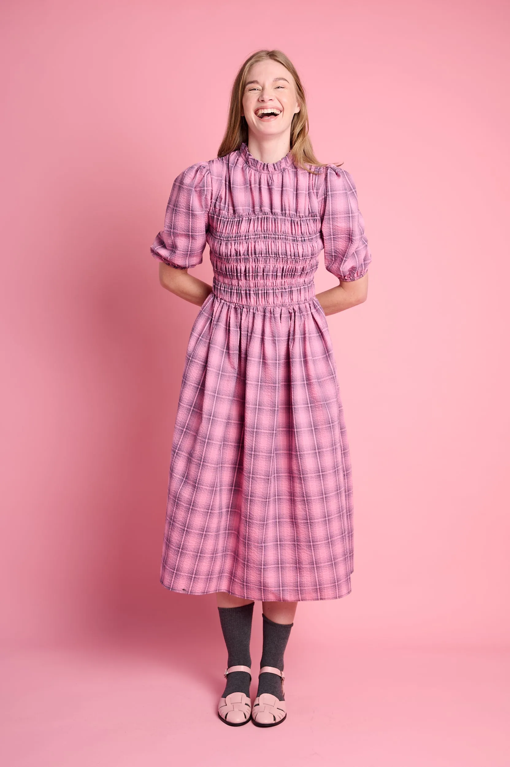 NonBindingCollar Shirring Cotton Dress in Pink Check