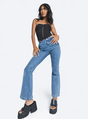 Casual Luxury Winter Warmth Subtle Detail Formont Jeans Mid Wash Denim