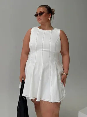 Effortless Wear Youthful Appeal Composure Pleat Mini Dress White Curve