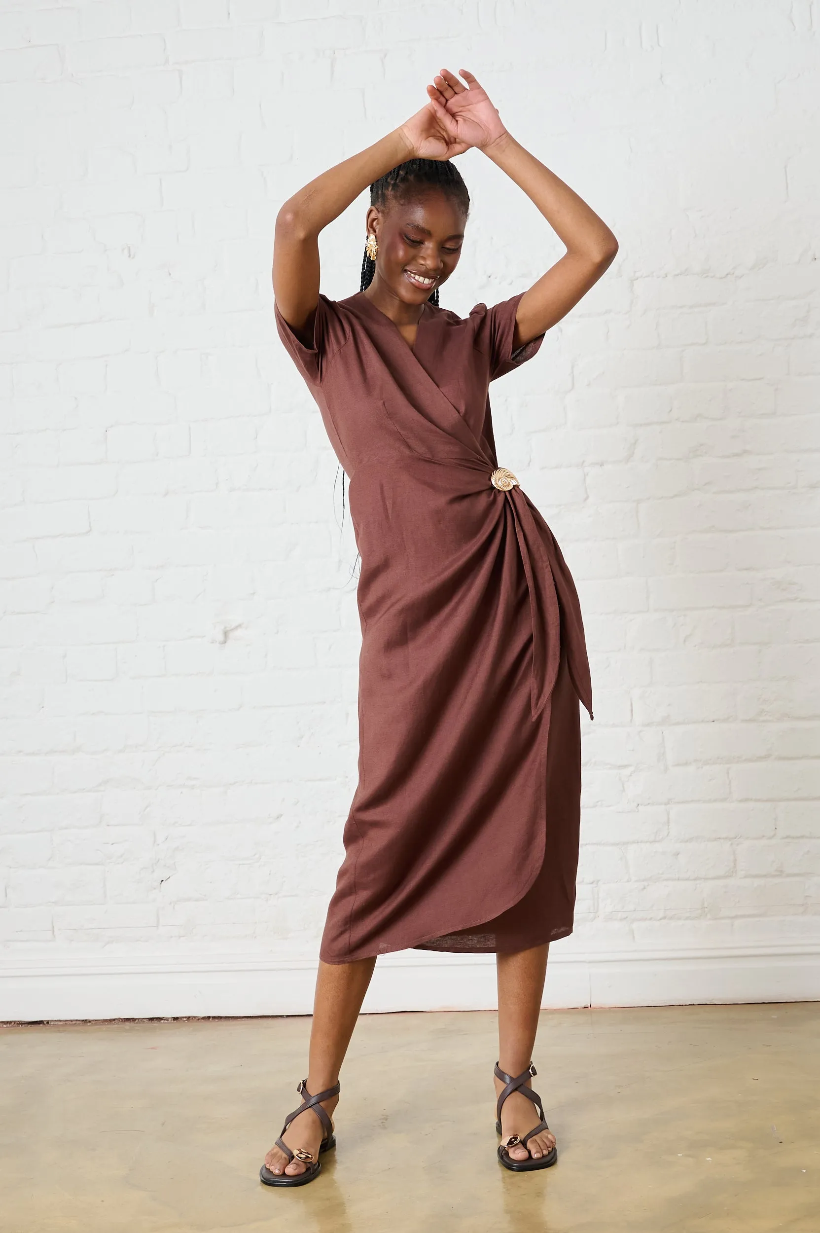 Cocoa Shell Linen Wrap Dress Screen Core Campus Vibe