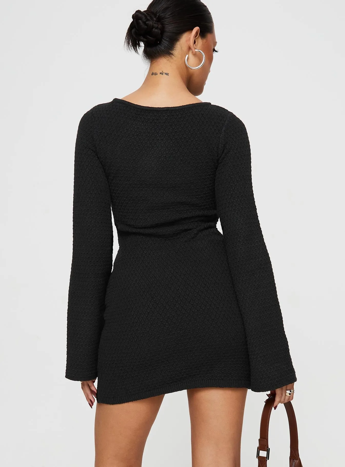 Malcalm Long Sleeve Mini Dress Black Effortless evening attire Beat Glow