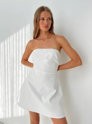 Ostro Strapless Mini Dress White Casual Glam