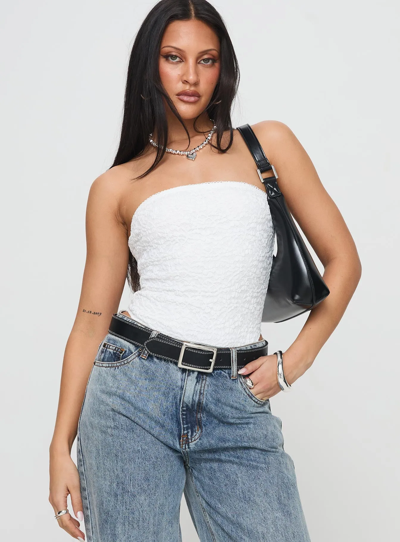 Bristle Strapless Bodysuit White Layered Neckline Wrinkle Resistant Treatment