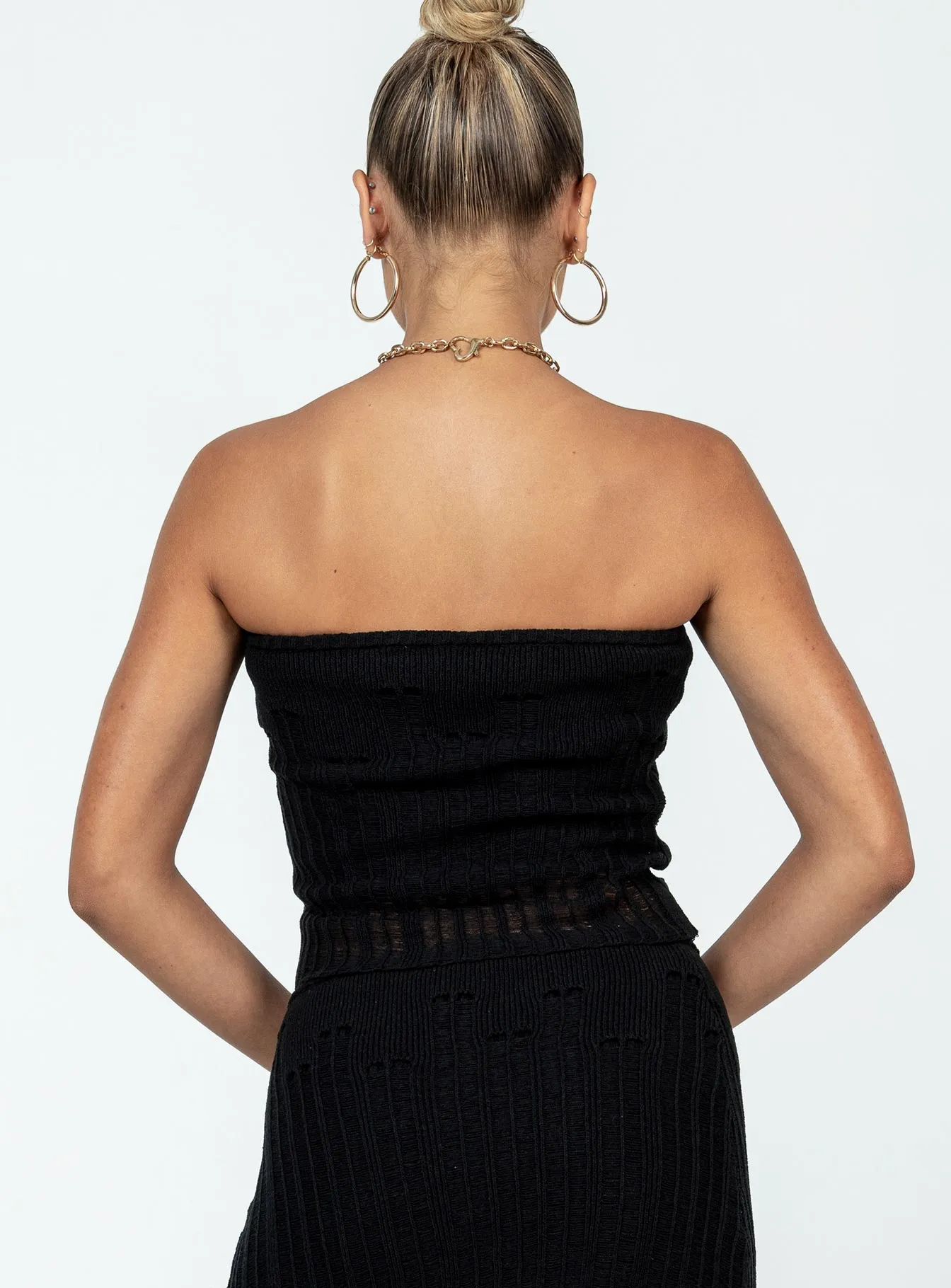 ReinforcedShoulderConstruction MoistureWicking Hendon Tube Top Black