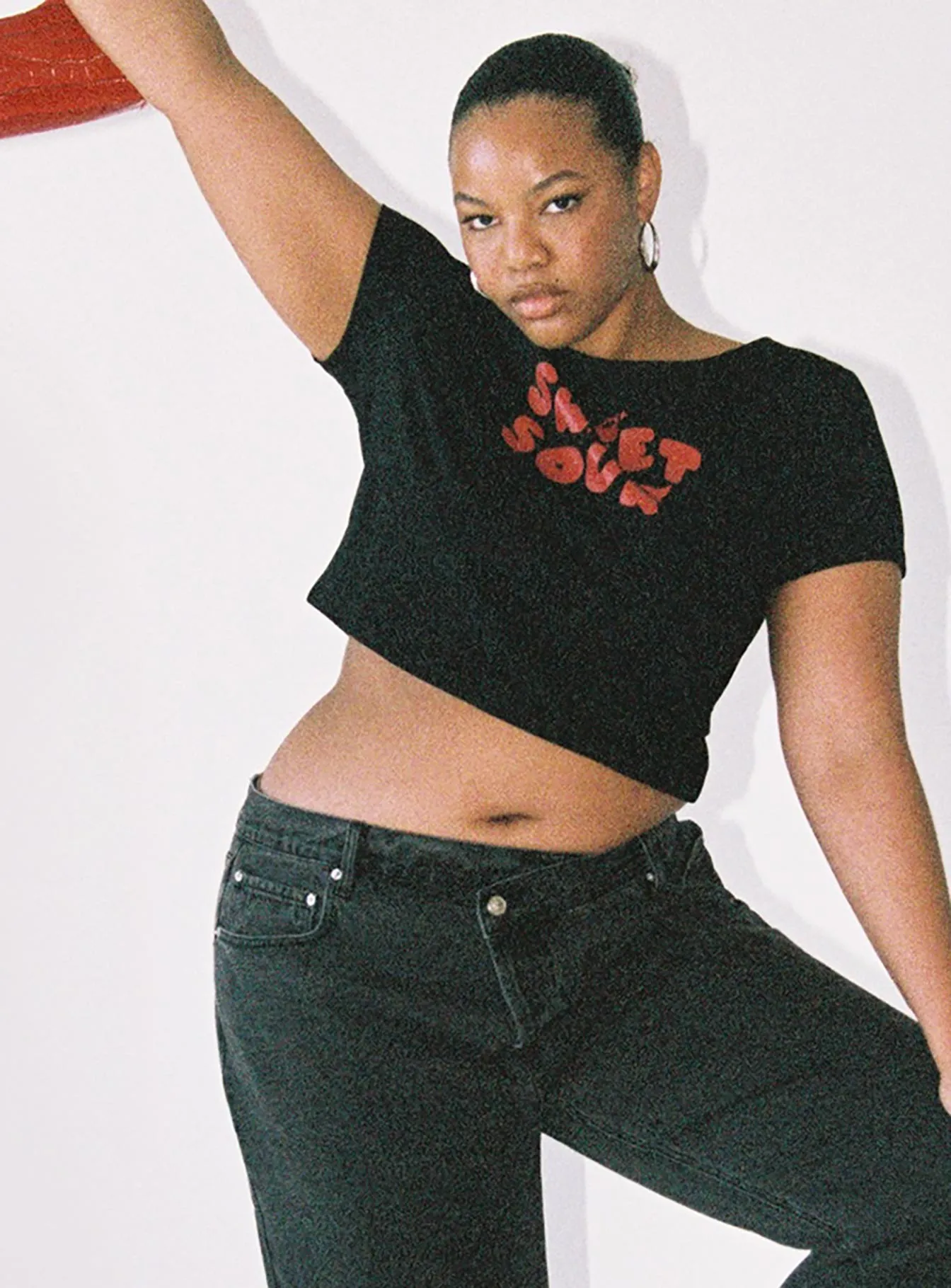 Basic Comfort Halloween Sweet N Sour Tee Black / Red Curve