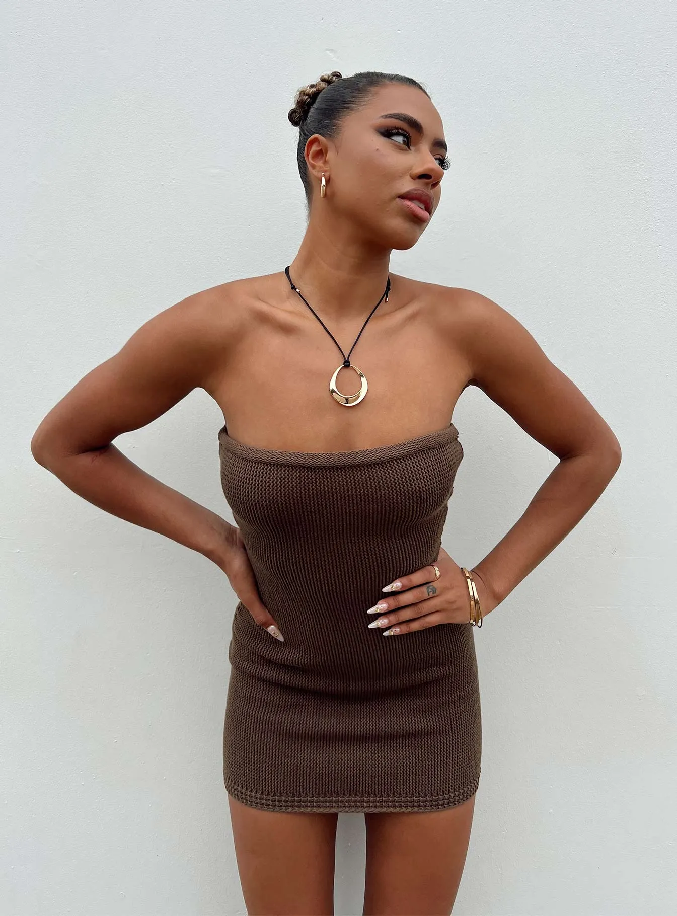Casual chic outfit Flow Strapless Mini Dress Brown