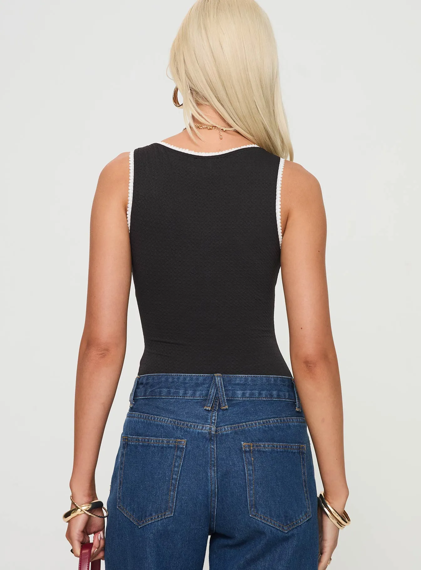 Hugeaux Bodysuit Black Essential Basic