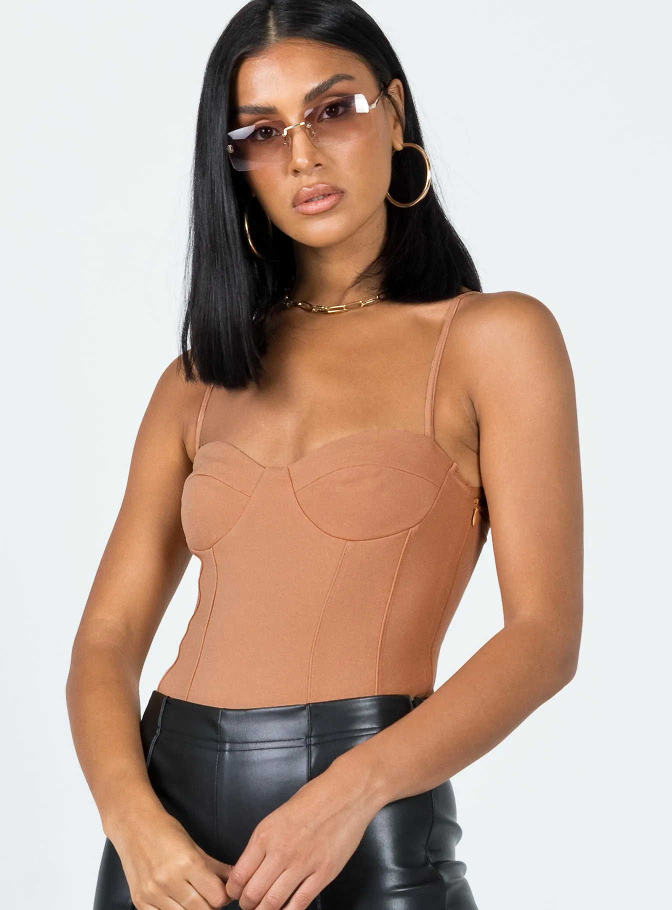 Oakland Bodysuit Beige Event Classic Sharp Guest