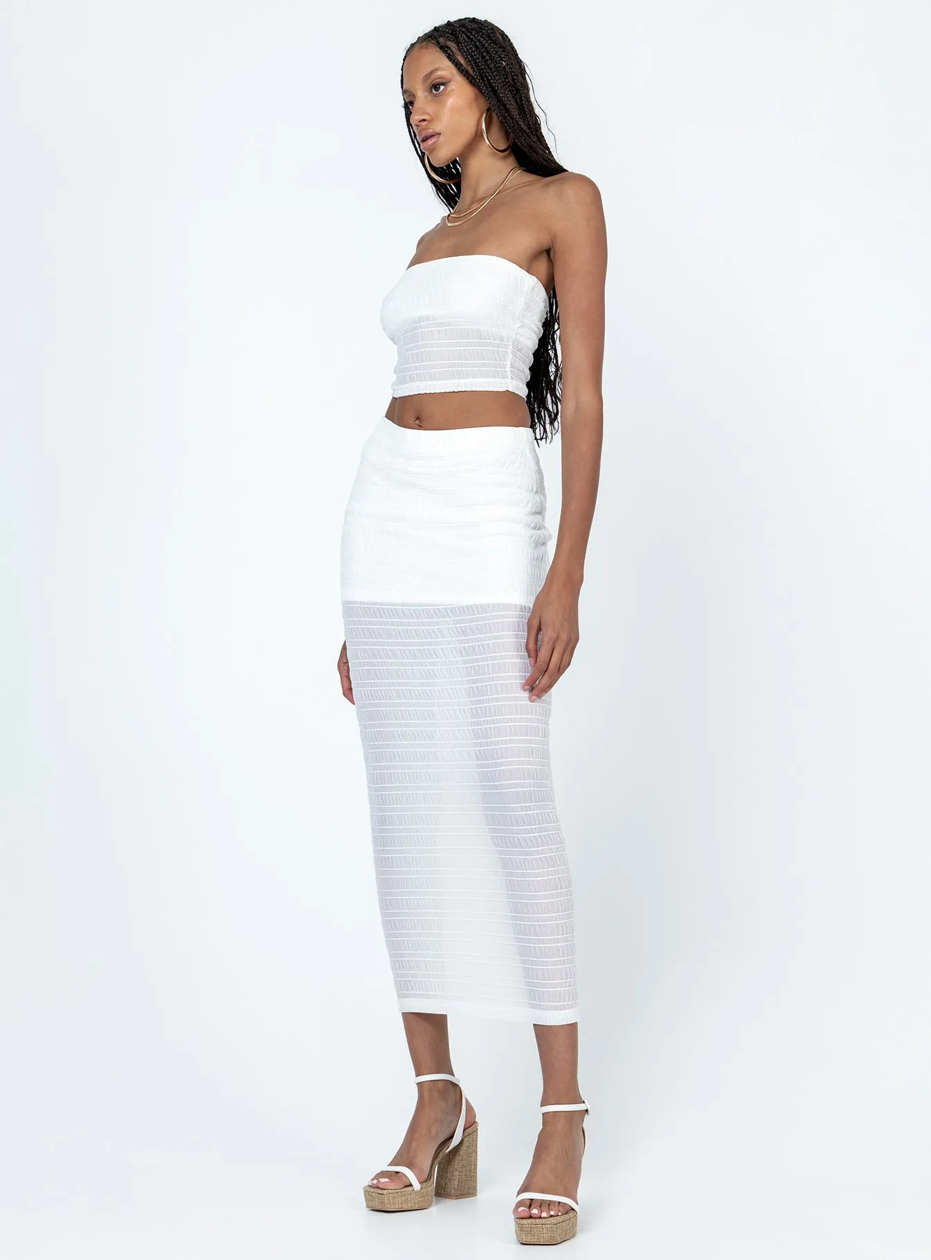 Noise Reduced Zipper FlatlockSeams Emmie Set White