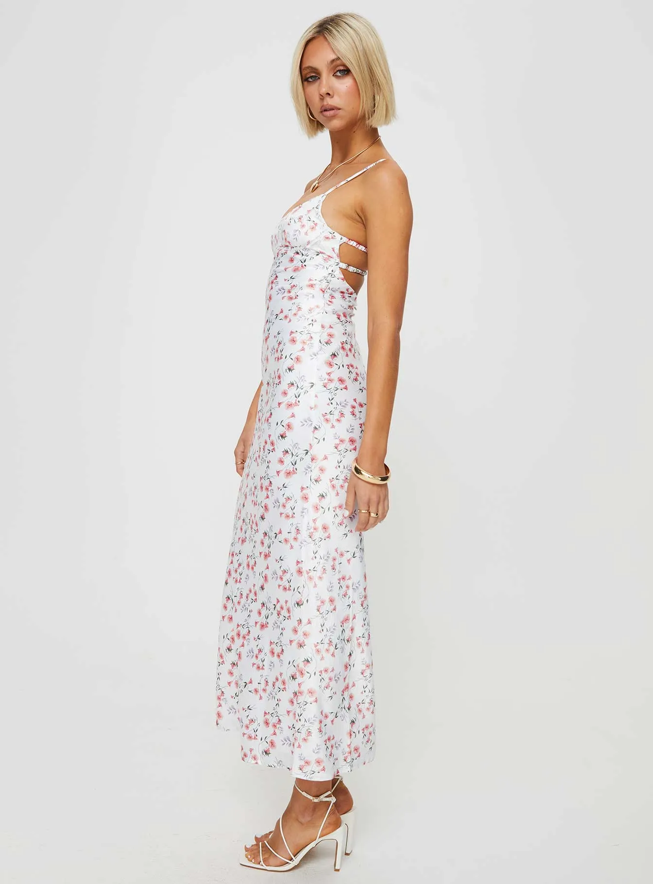 Romance Feel Mortica Maxi Dress White / Floral
