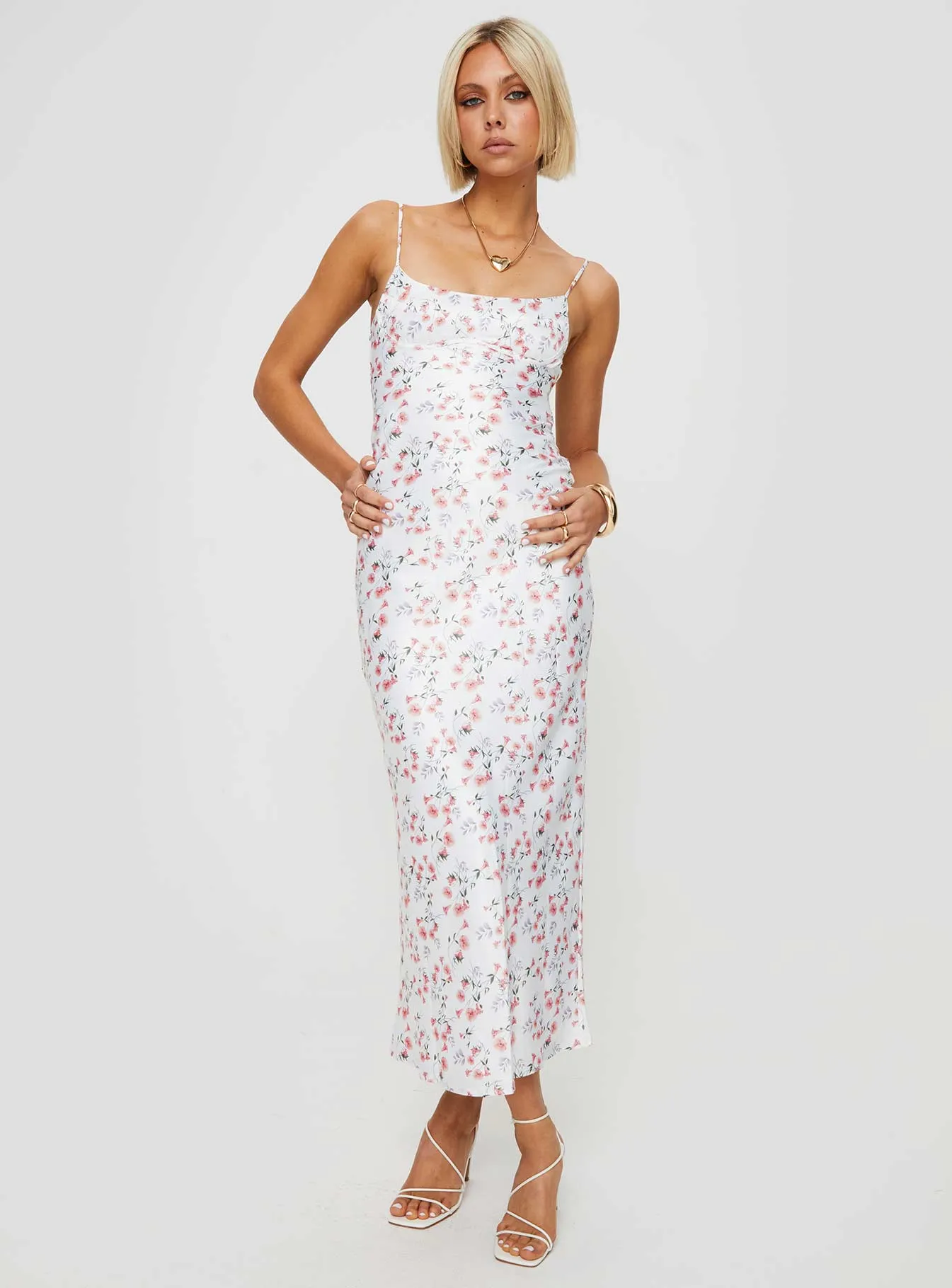 Mortica Maxi Dress White / Floral Bold Hue