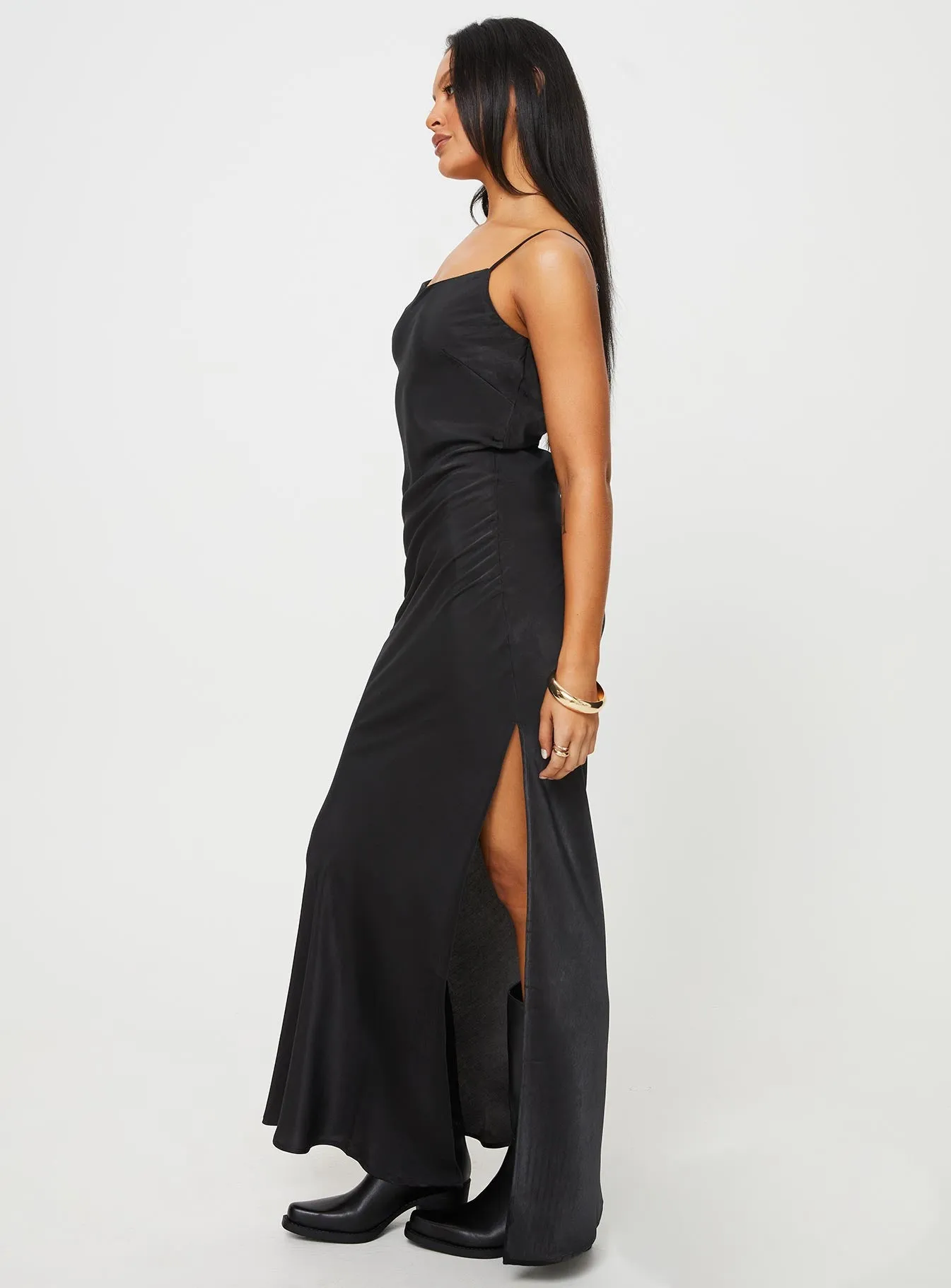 Damelio Low Back Maxi Dress Black Relaxed fit summer gown White Peak