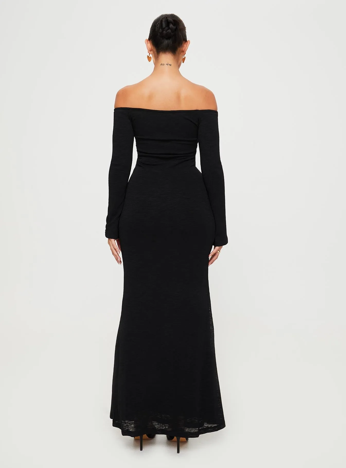Korey Off The Shoulder Maxi Dress Black Coral Pop Noon Light