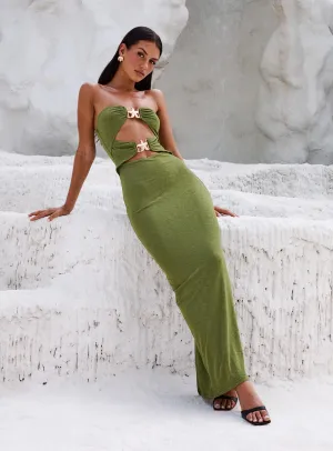 Perfect for layering with jackets or sweaters this maxi dress works for year-round wear Nika Strapless Maxi Dress Green