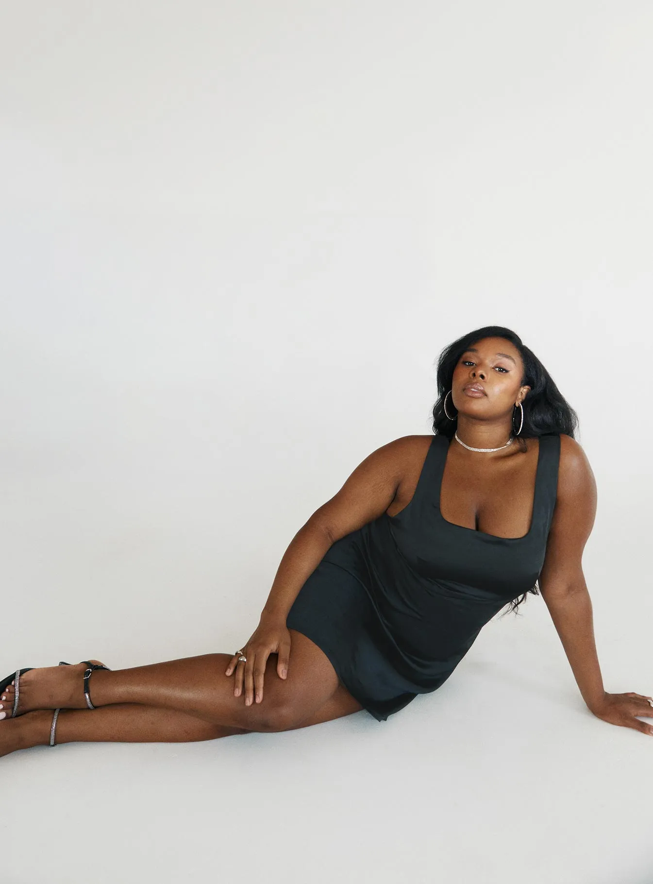 Cobie Mini Dress Black Curve Flash Edge
