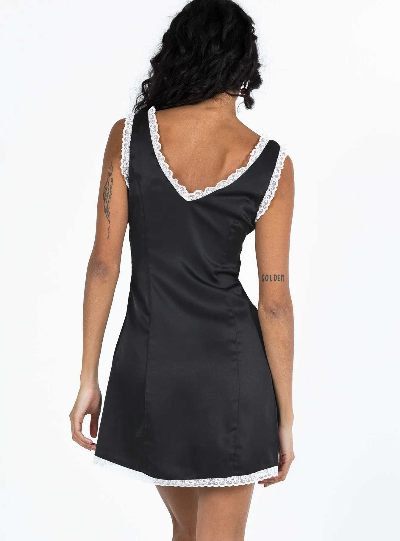Charming Look Sayre Mini Dress Black