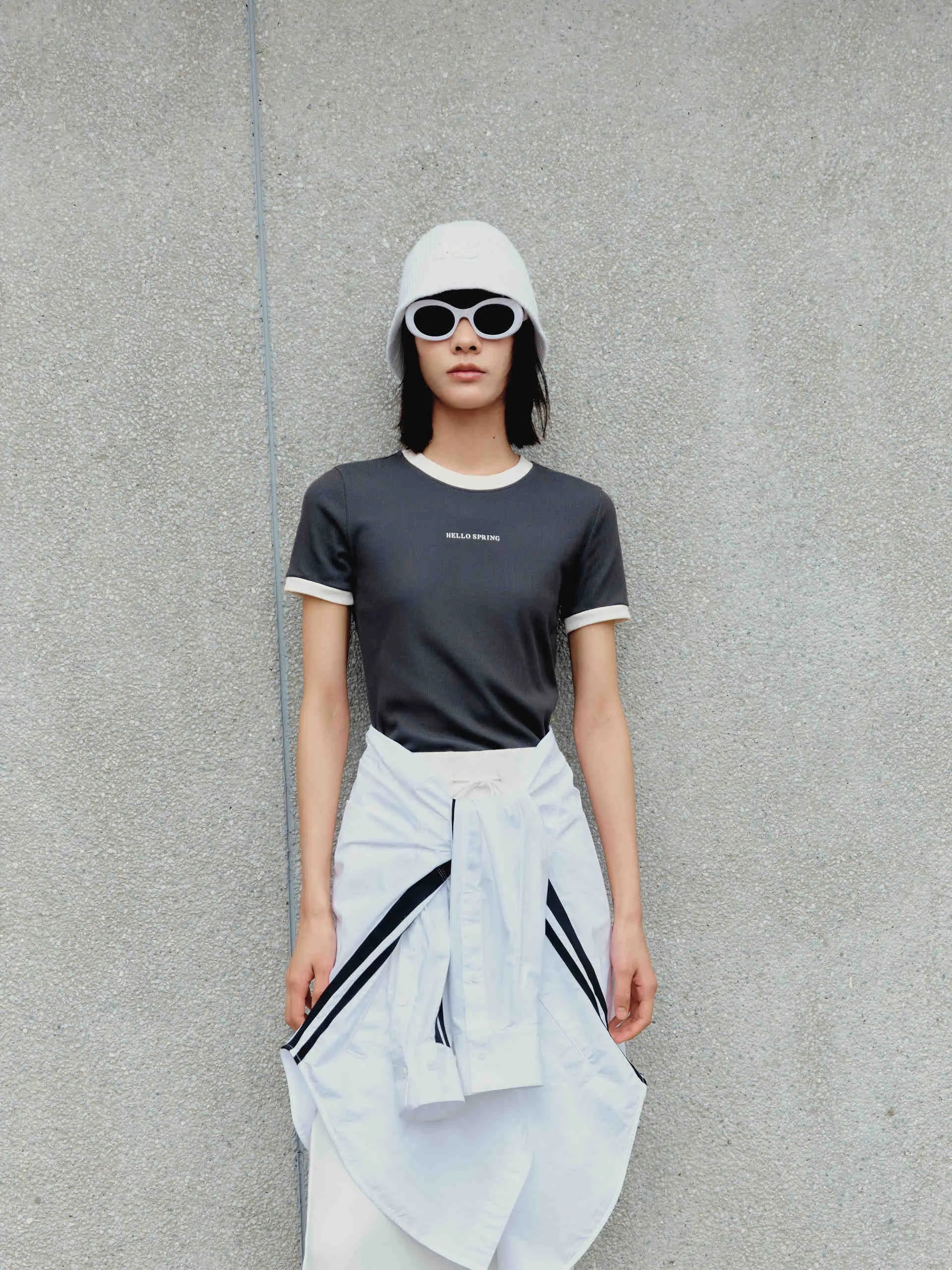 Effortless Layer Sporty Look Letter Print Contrast T-shirt
