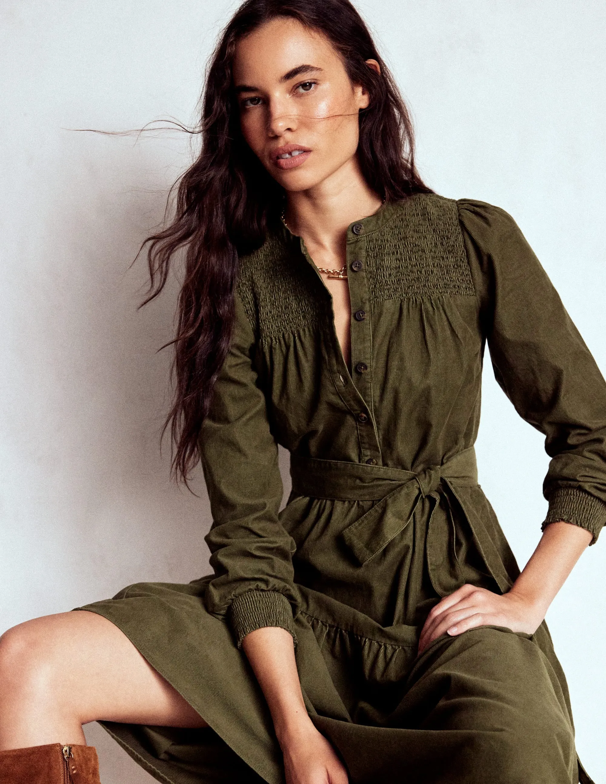 Trendy Outfit Cecily Cord Midi Dress-Woodland Green