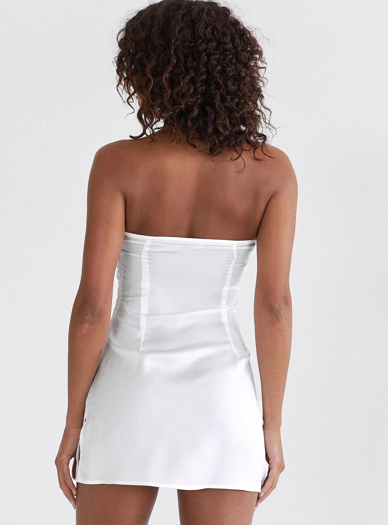 Soft-touch summer dress Show Time Irena Strapless Mini Dress White