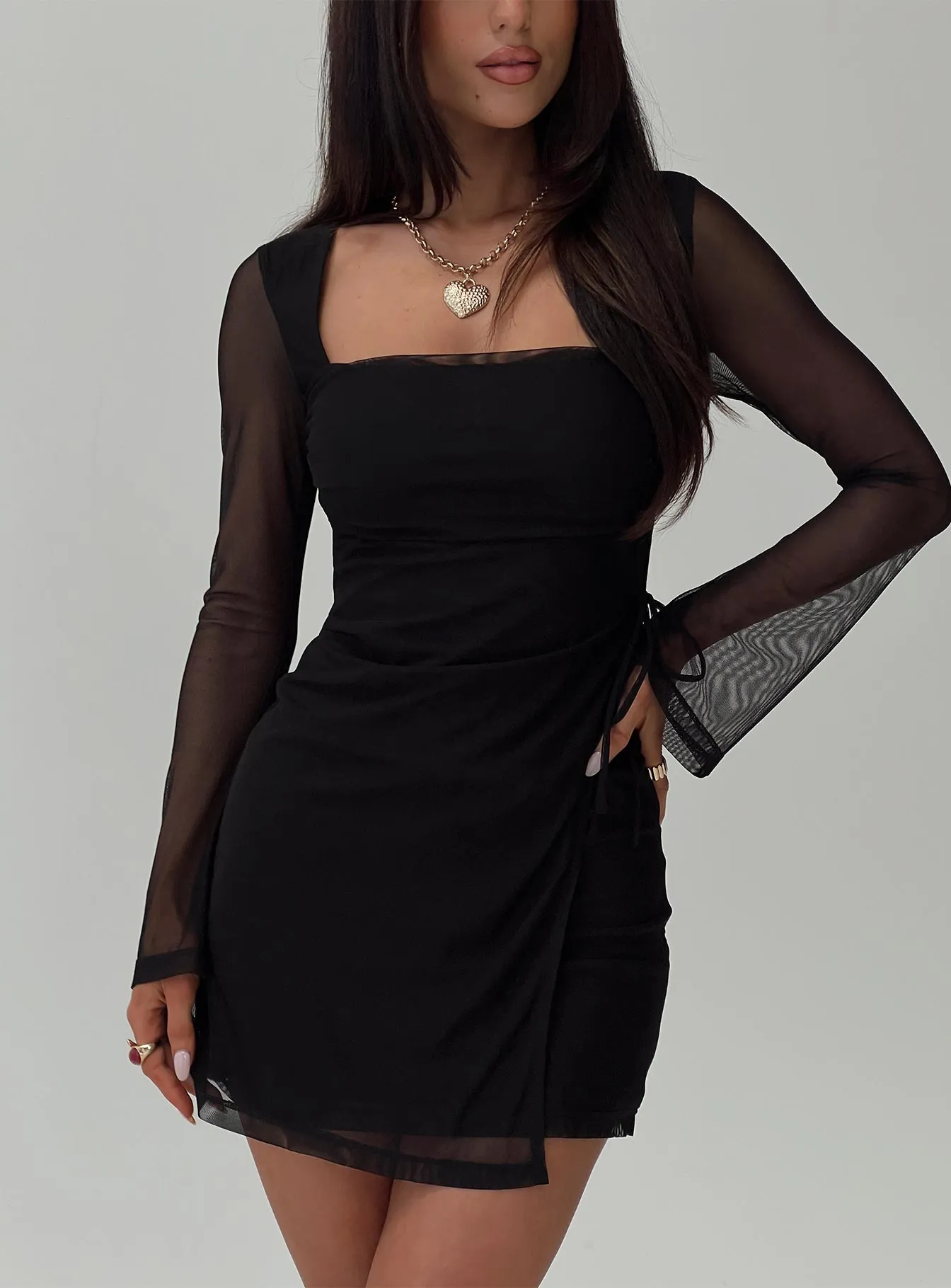 Easy Fit Comfy chic Martinez Long Sleeve Mini Dress Black