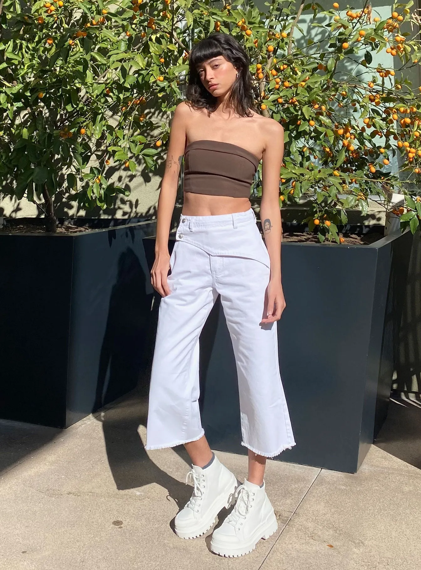 Timeless Piece Night Out City Walk Minimalist Berlin 90's Denim Jeans White