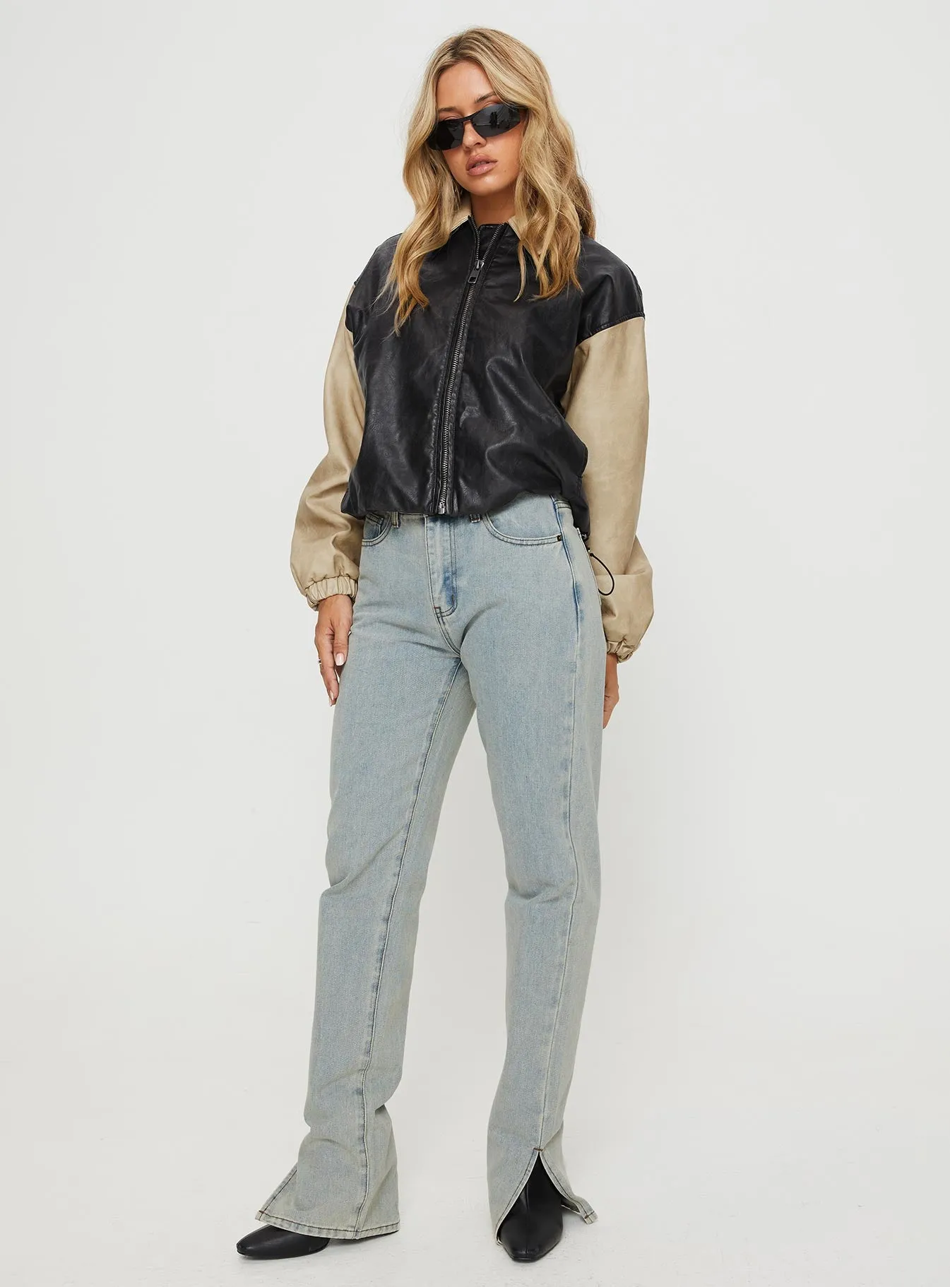 Affordable Beach Day Festival Outfit Date Night Professional Wear Crawford Jeans Light Wash