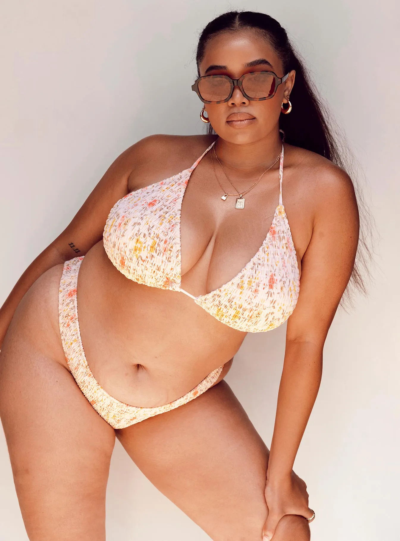 Hygienic Lining Quick Release Buckle Blanca Bikini Top Beige Curve