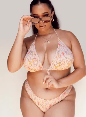 Contoured Cup Structure Blanca Bikini Top Beige Curve