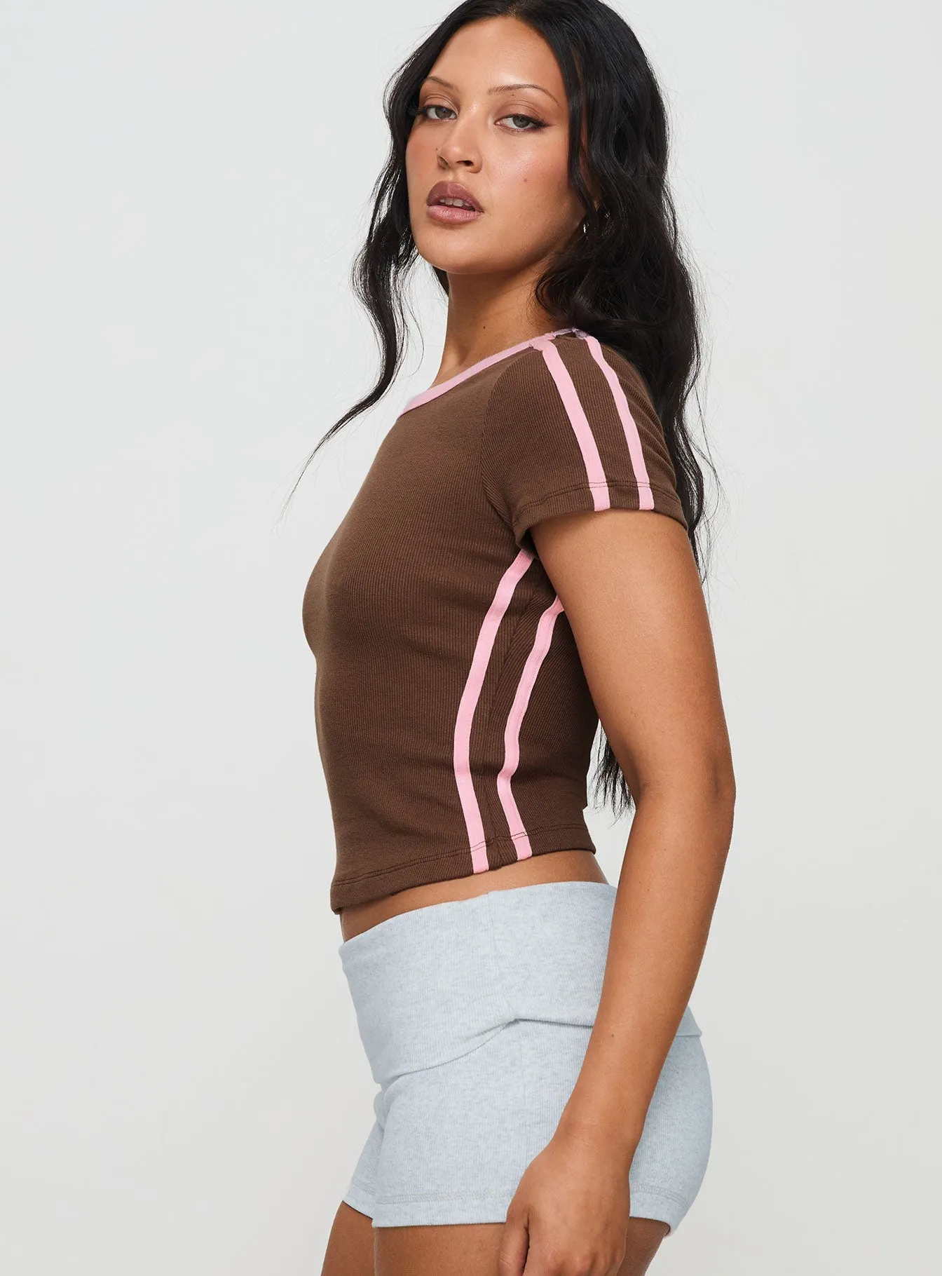 Baseline Scoop Rib Tee Brown / Pink Comfort and Fit