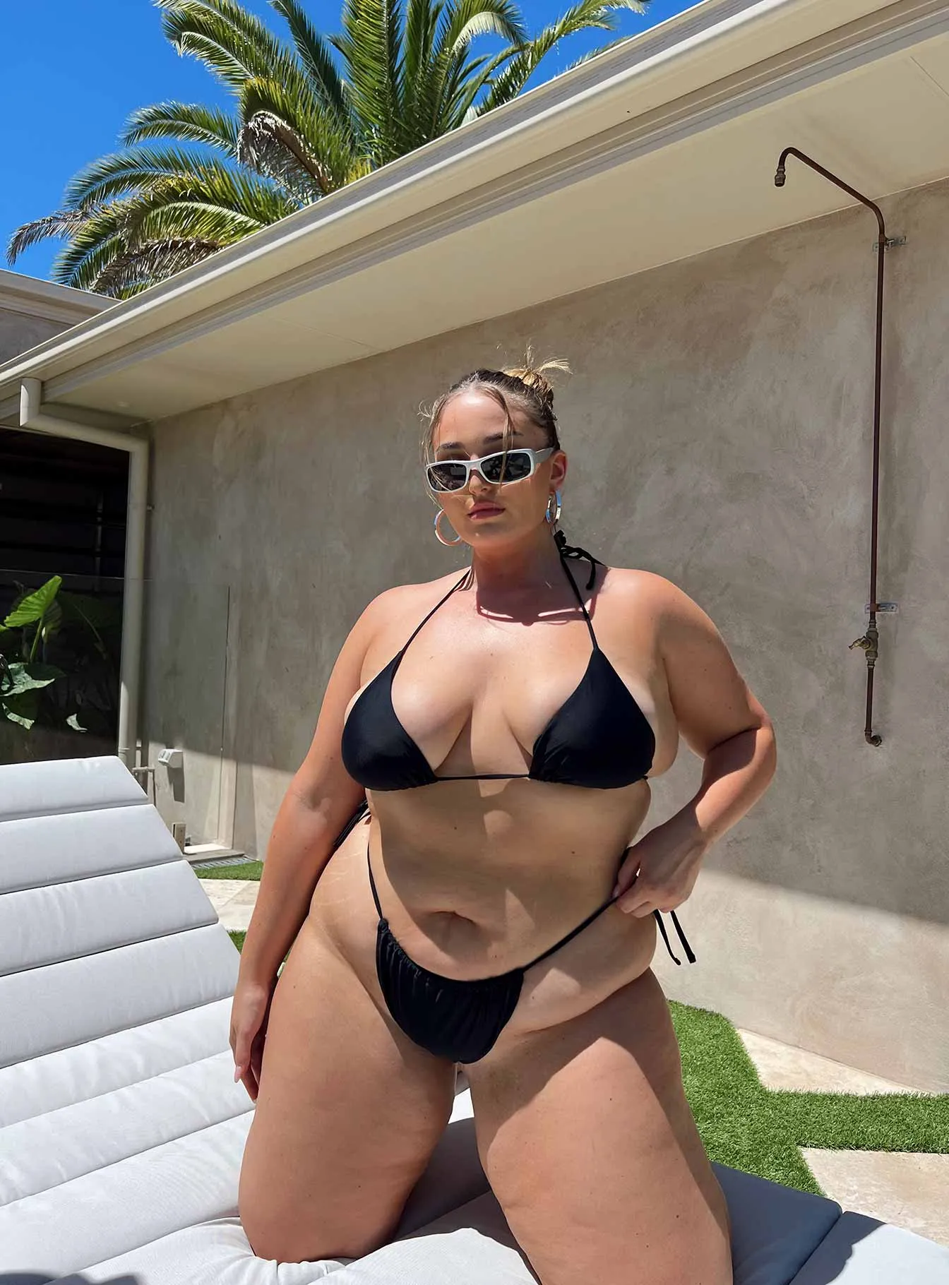 Easy Care Material Supportive Underband Jenner Bikini Bottoms Black Curve