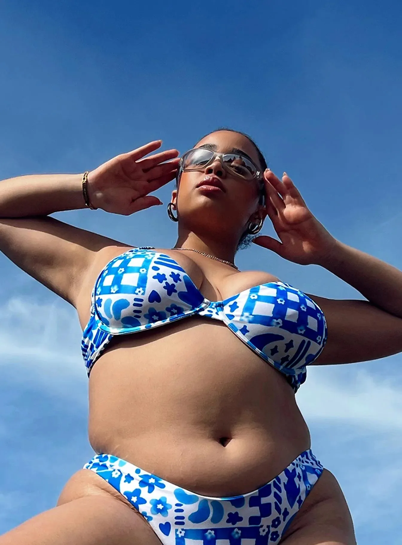 Sarah Bikini Top Blue / White Curve Easy Care Material