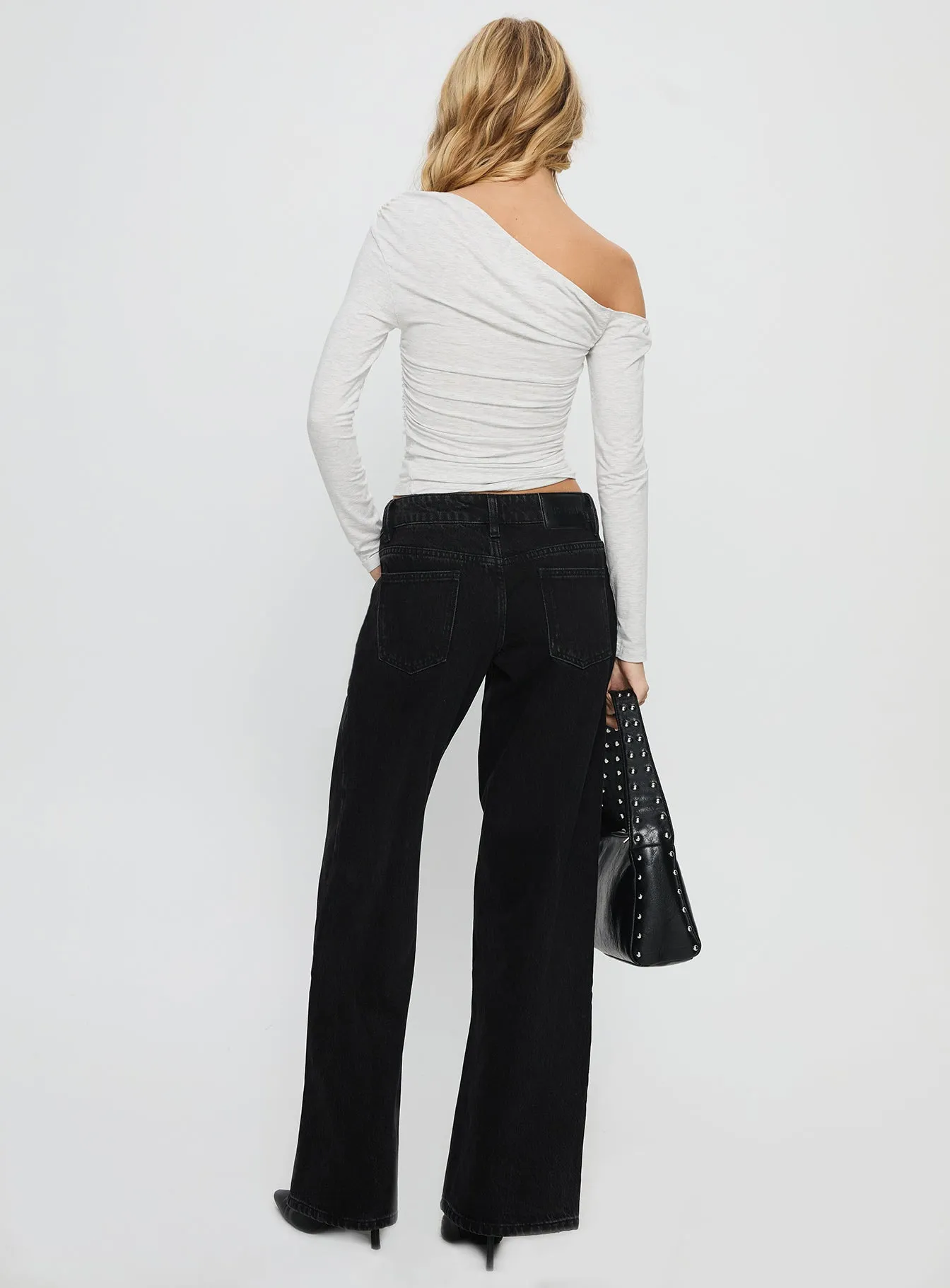 High Quality Holiday Vibes Winter Warmth Ellanor Low Rise Straight Leg Jeans Washed Black Petite