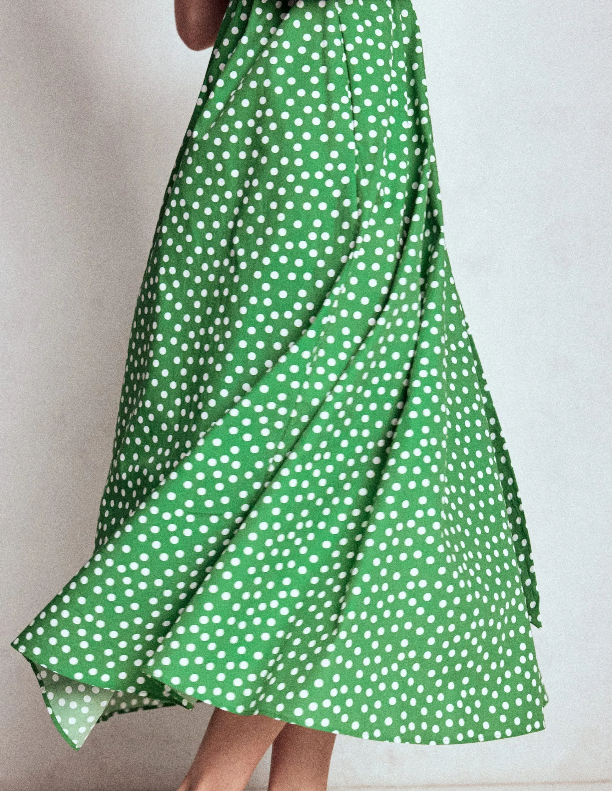 Julia Cotton Wrap Midi Dress-Highland Green, Painted Dot Shell Path