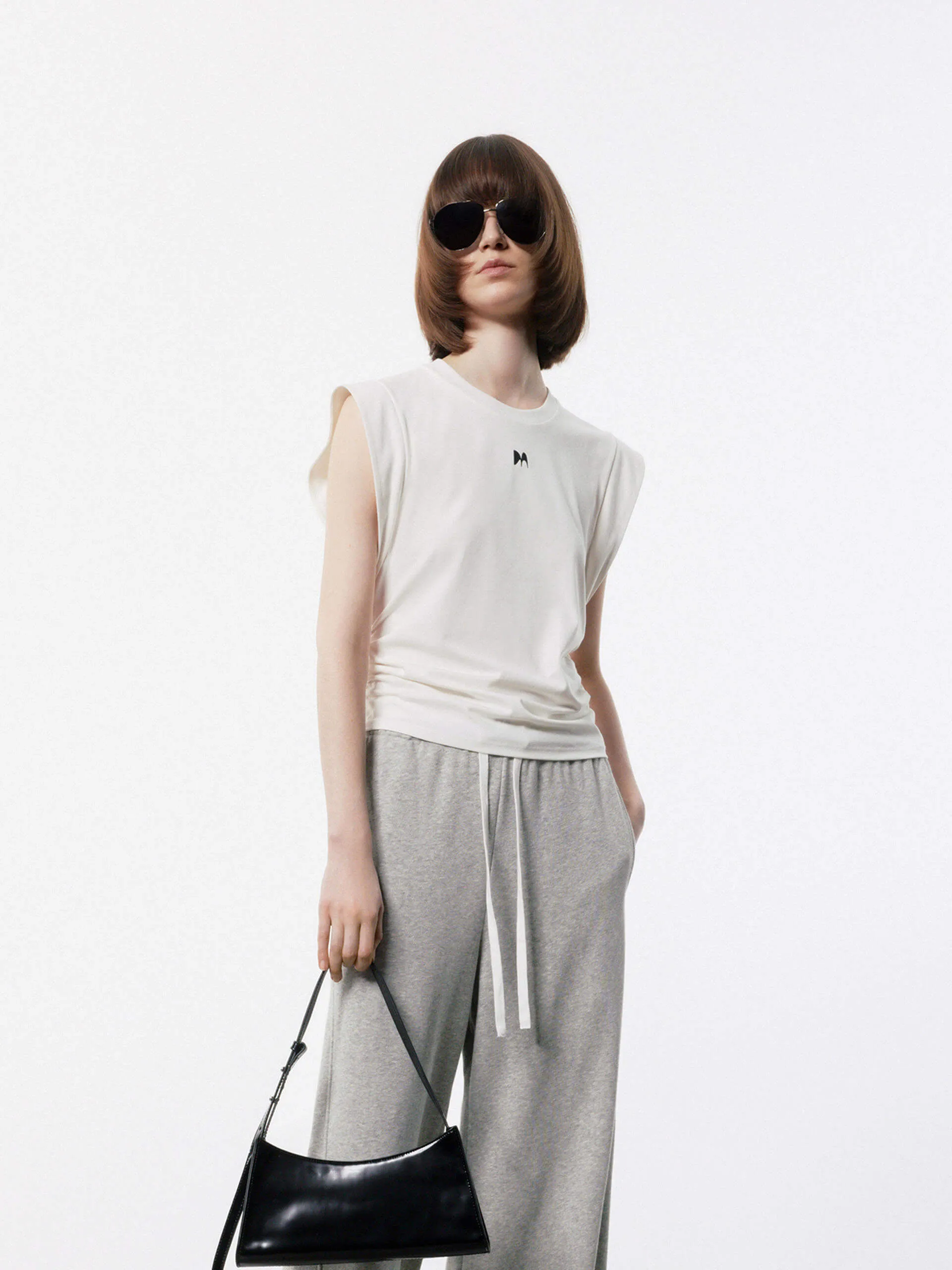 Stretchable Armholes Easy Wear Look Crew Neck Pleated T-shirt