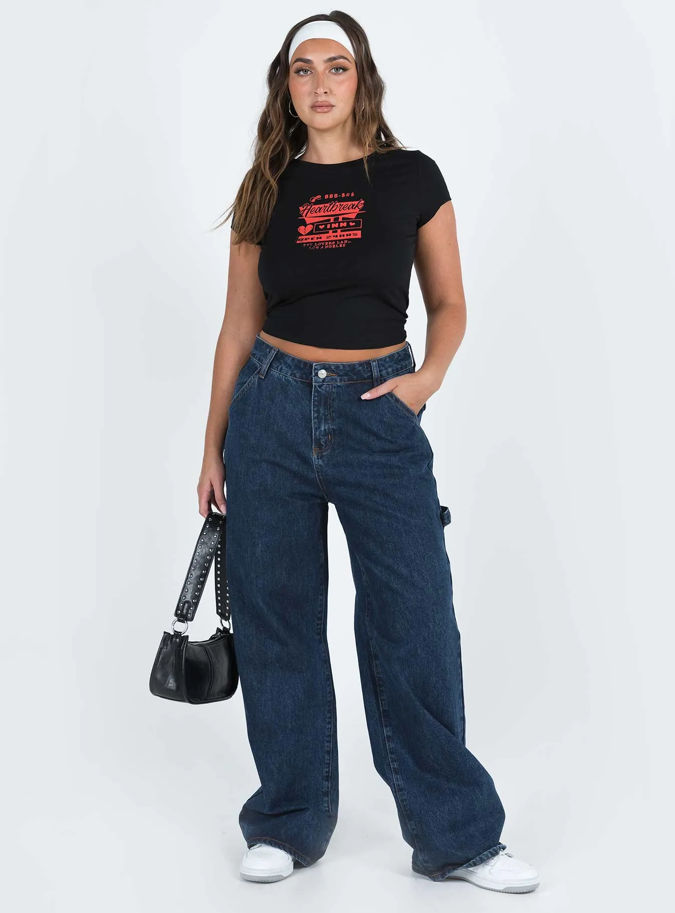 Oversized Cut Heartbreak Tee Black
